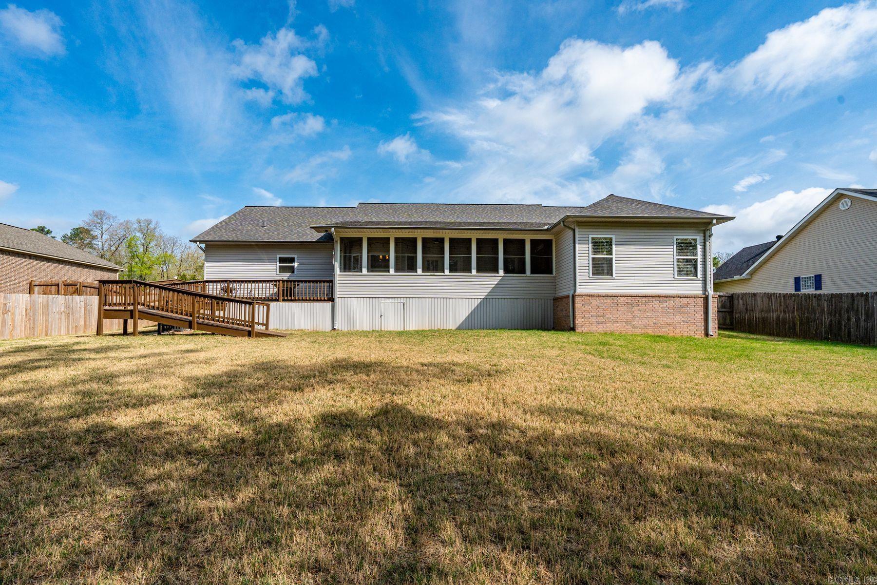 163 White Eagle Trail  Hot Springs, AR