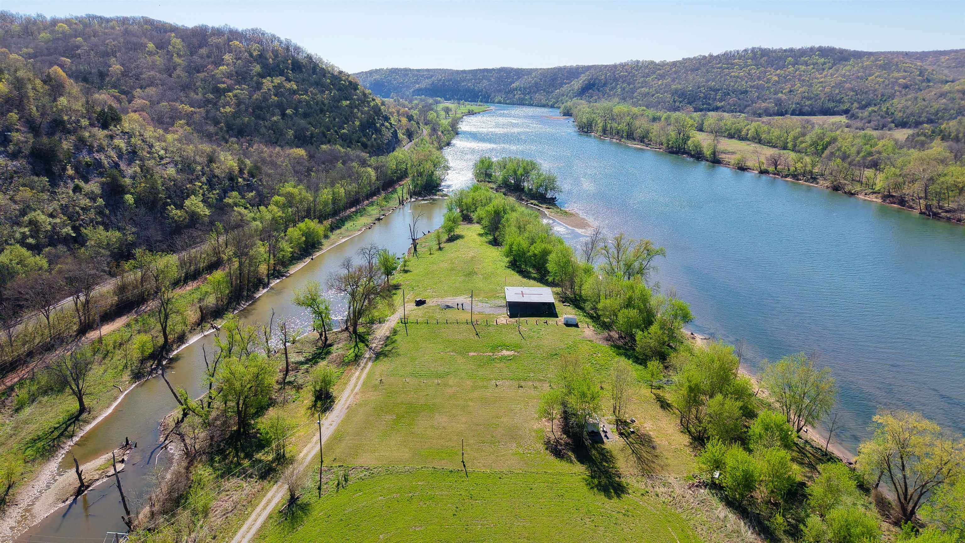 970 White River Run  Guion, AR