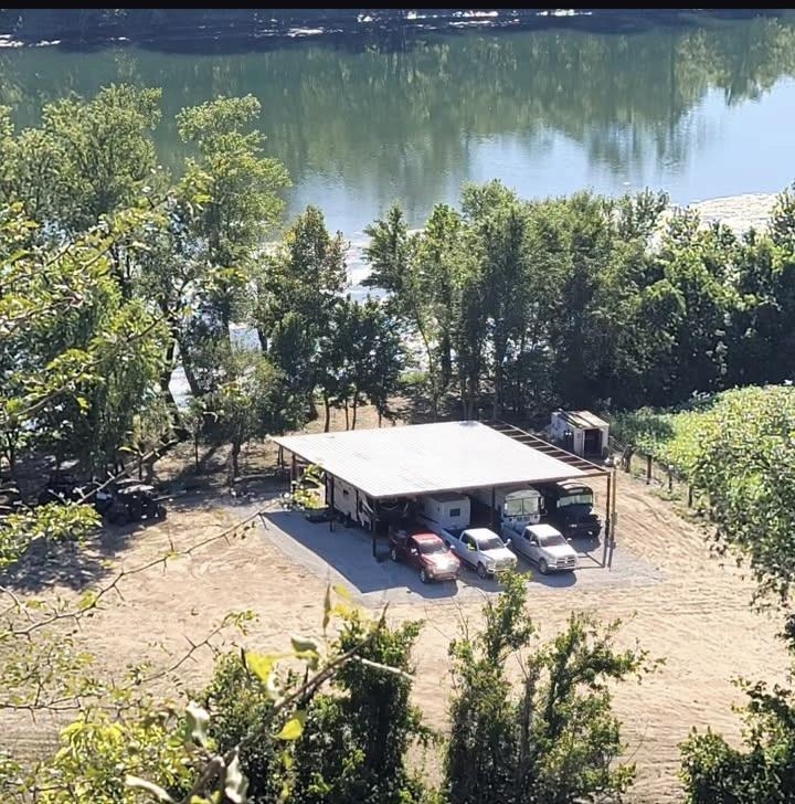 970 White River Run  Guion, AR