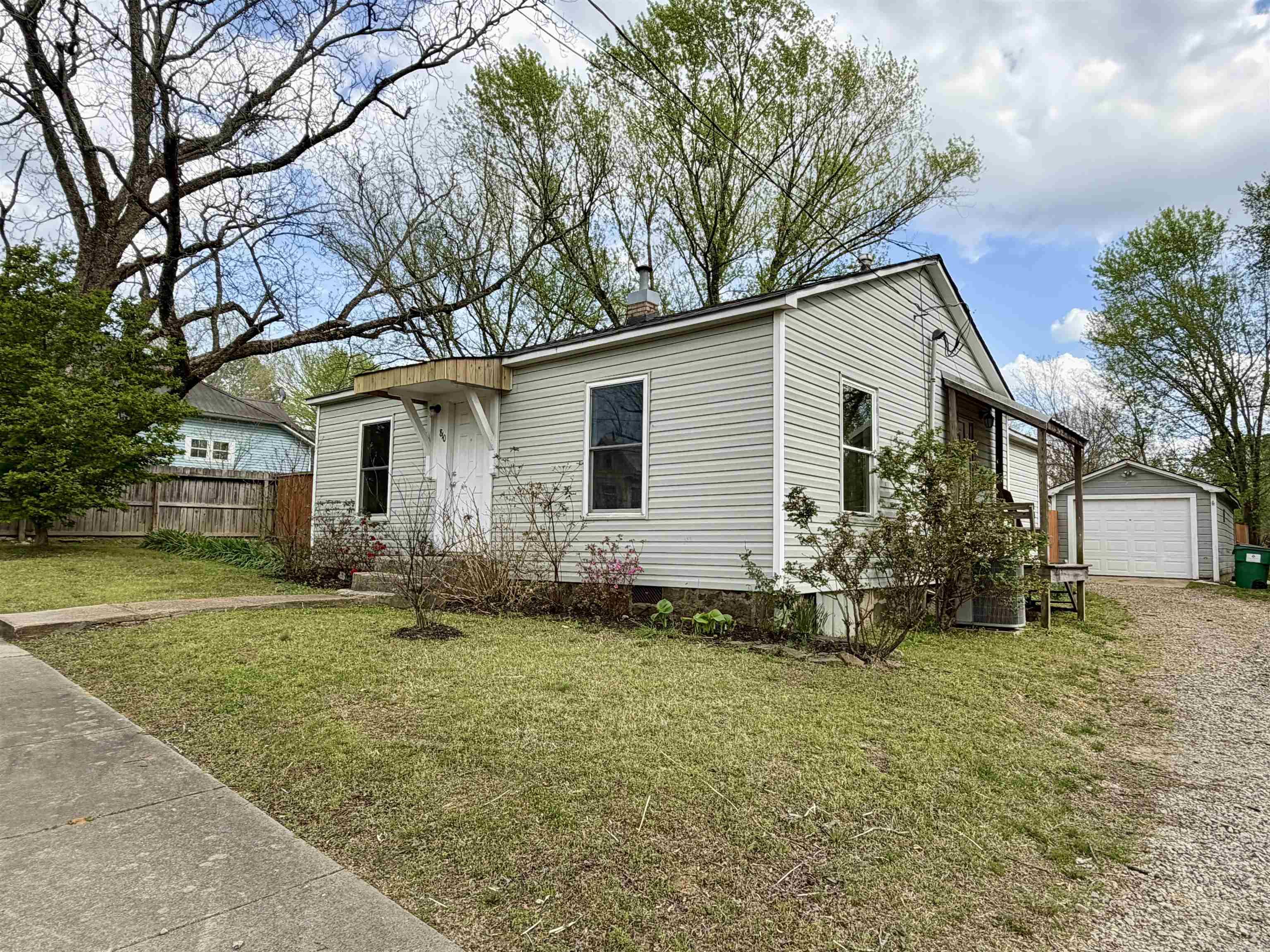 810 Main  Pangburn, AR