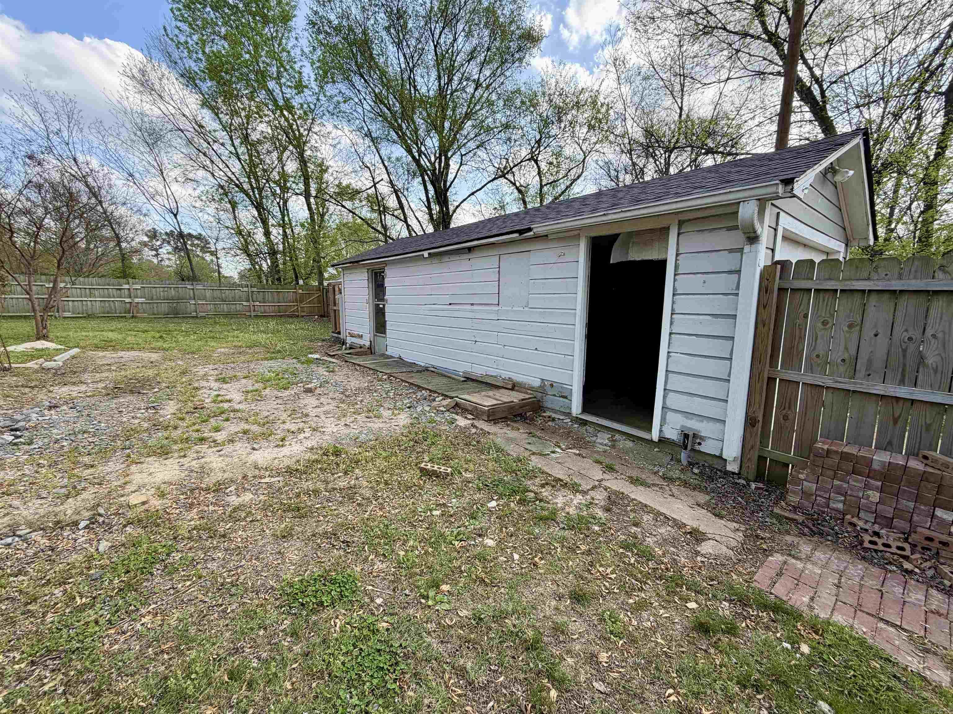 810 Main  Pangburn, AR