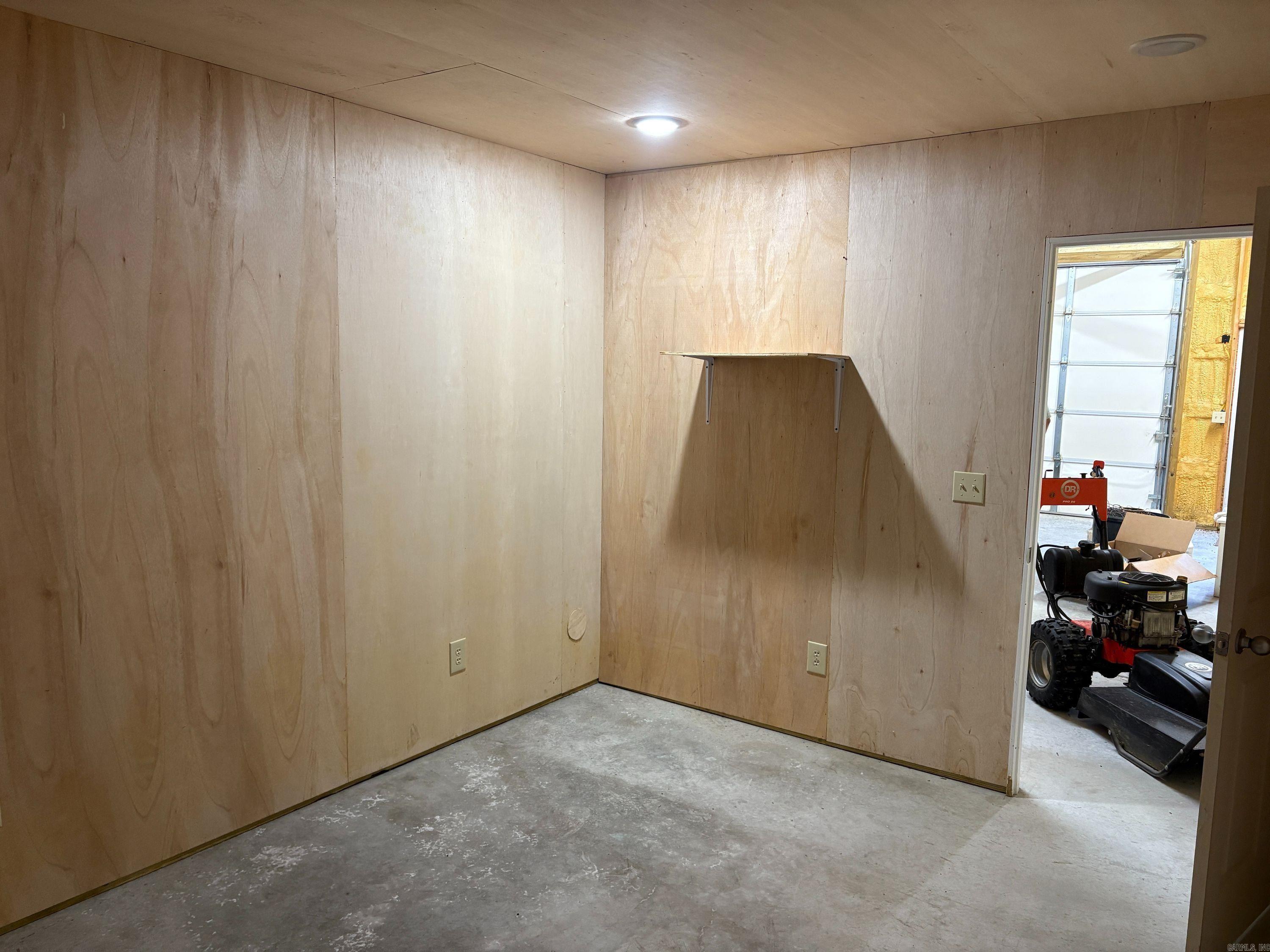 12278 S Hwy 27  Marshall, AR