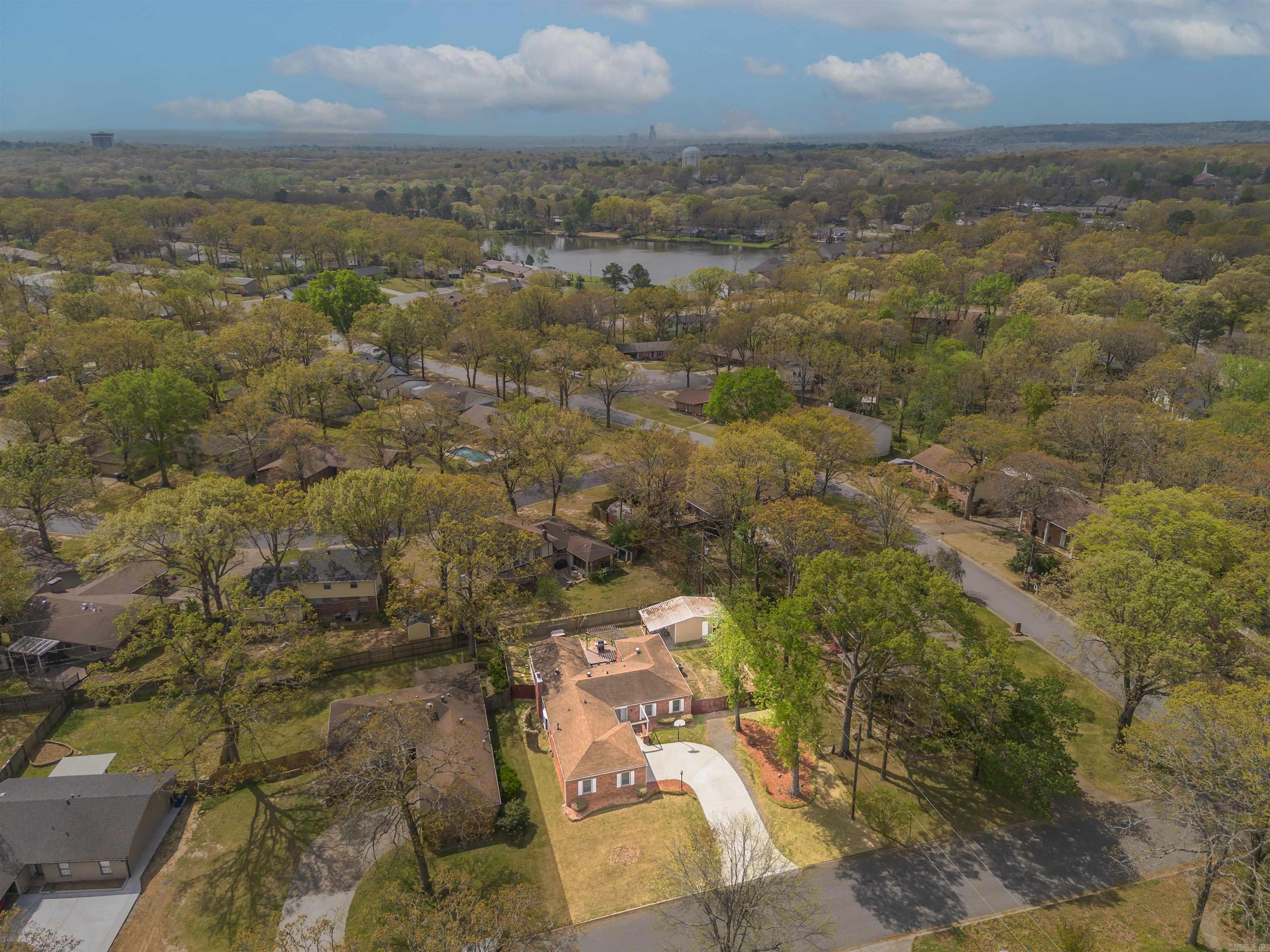 1704 War Eagle  North Little Rock, AR