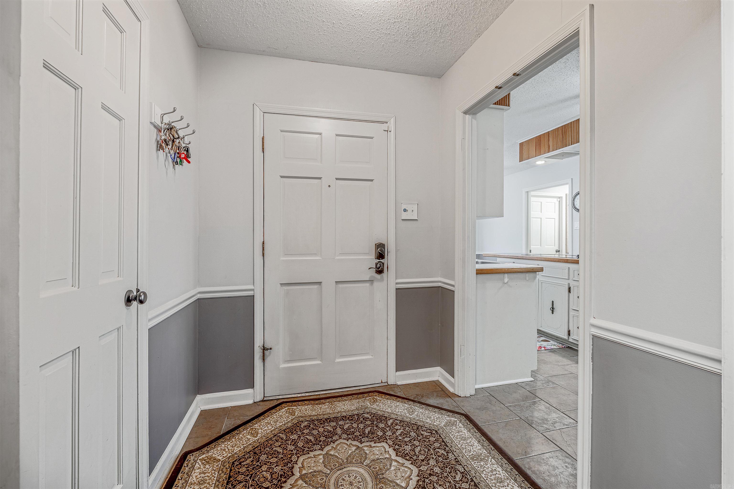 1704 War Eagle  North Little Rock, AR