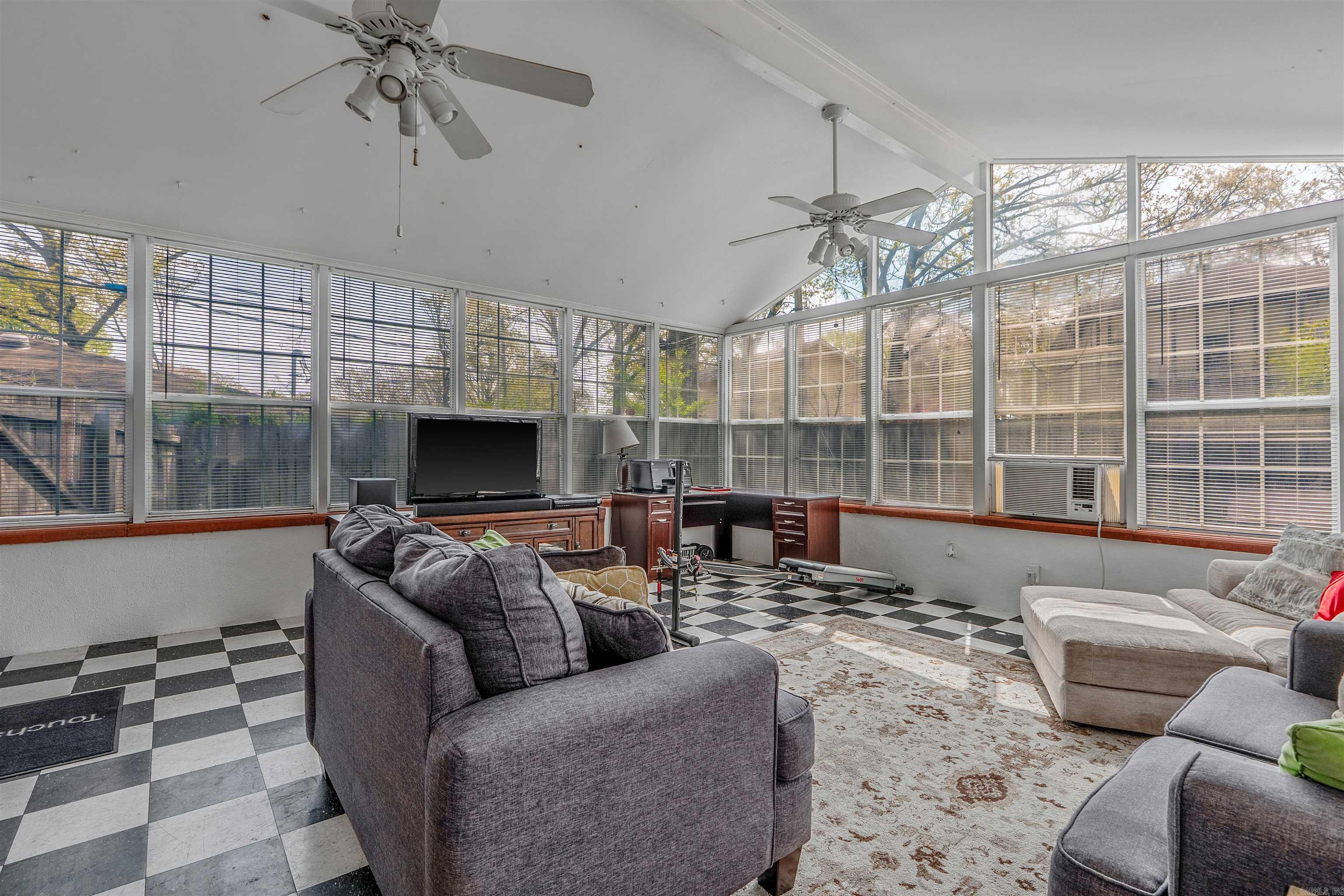 1704 War Eagle  North Little Rock, AR