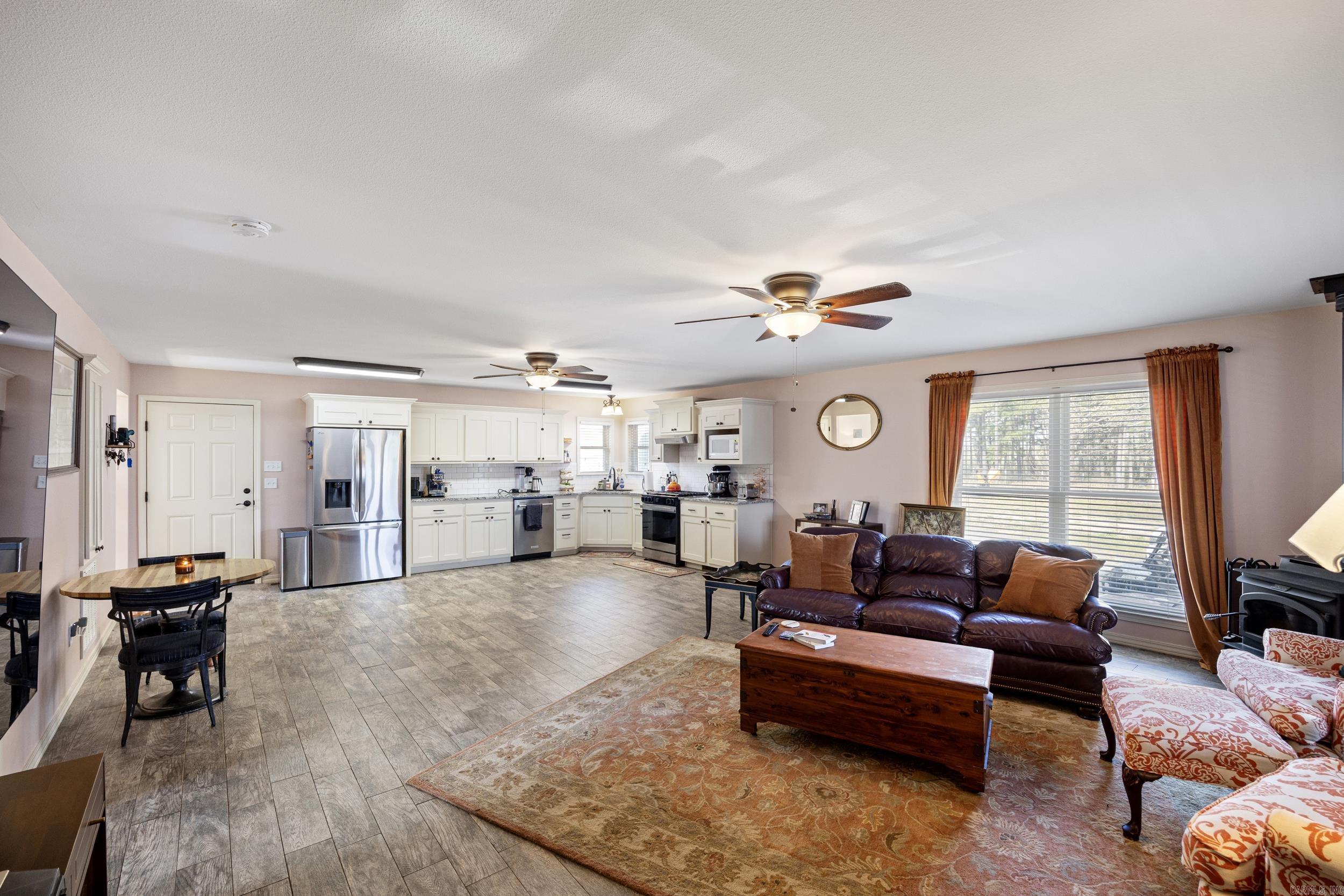 3131 Oyler  Clinton, AR