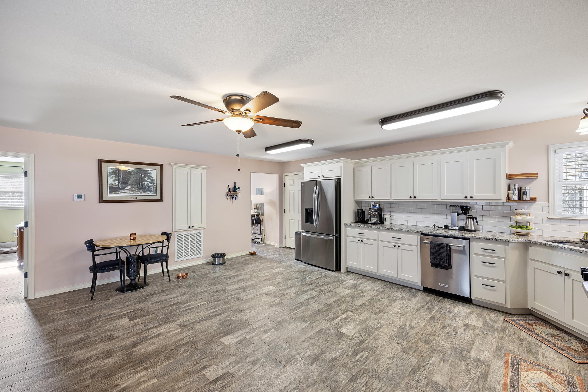 3131 Oyler  Clinton, AR