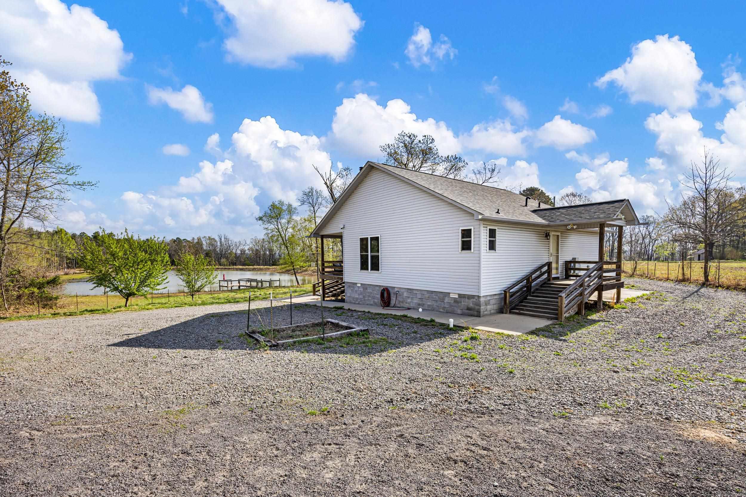 3131 Oyler  Clinton, AR
