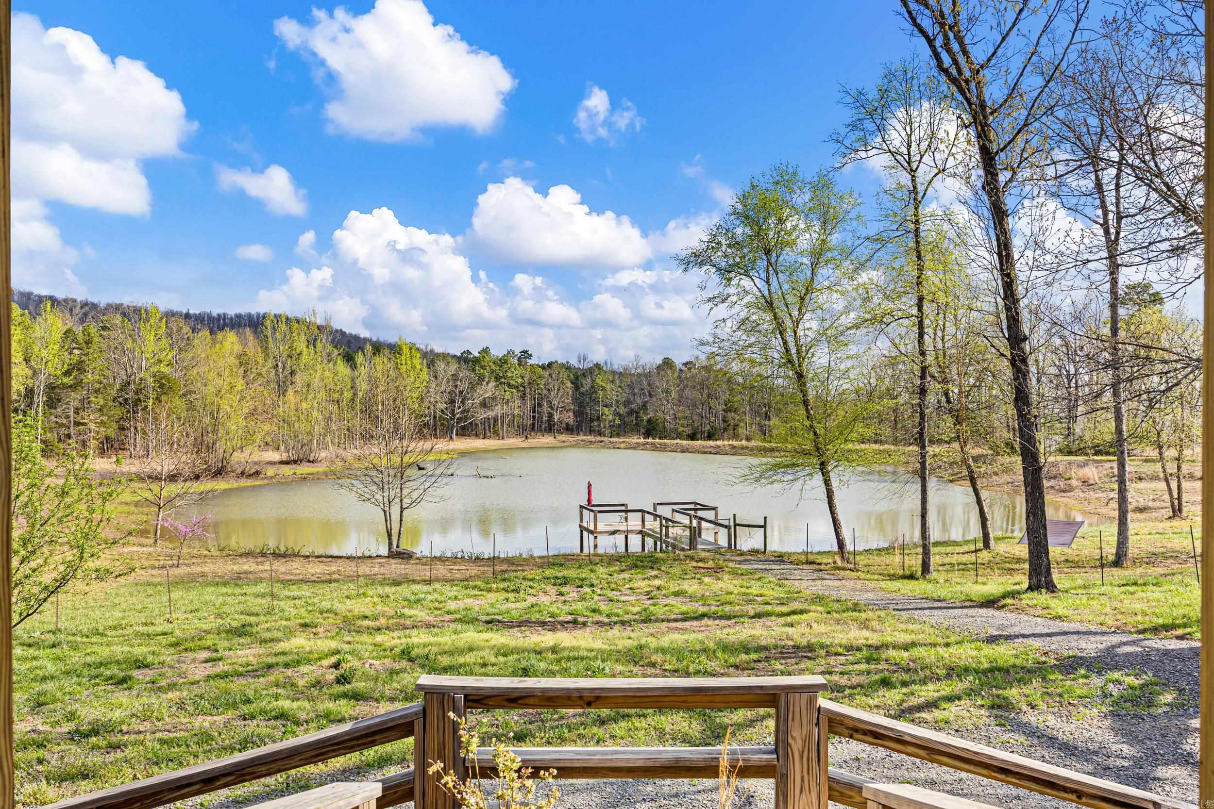 3131 Oyler  Clinton, AR