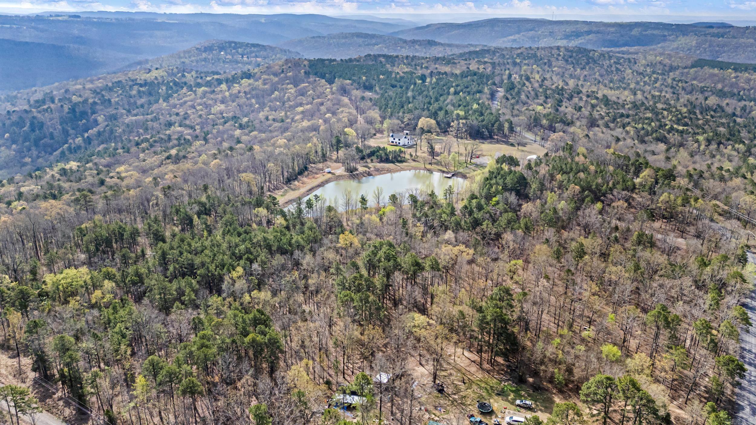 3131 Oyler  Clinton, AR