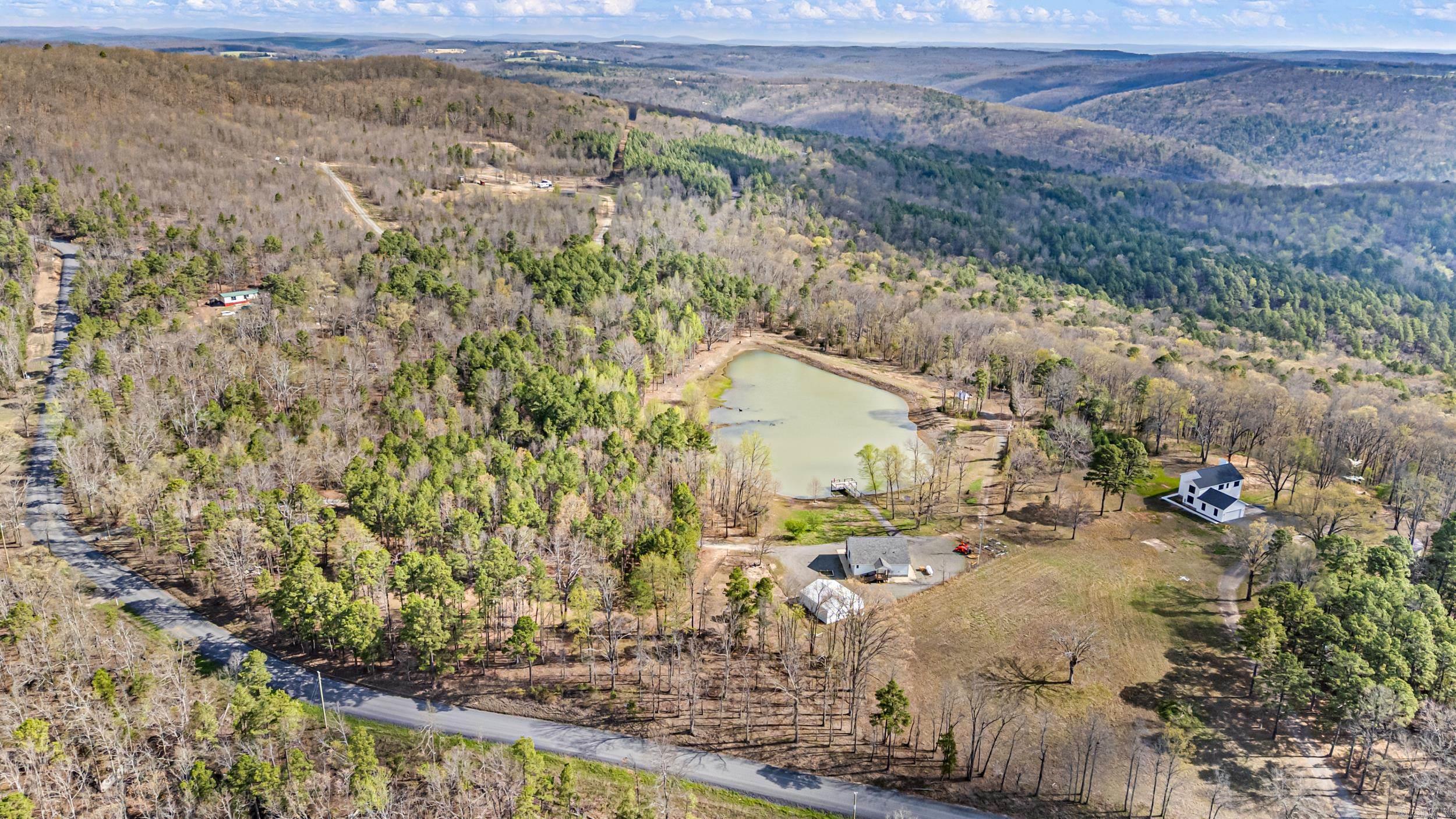 3131 Oyler  Clinton, AR