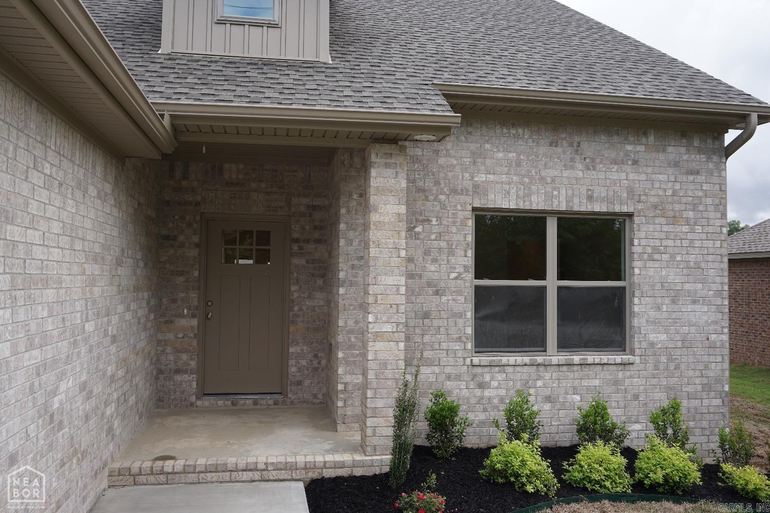 1804 N Oak Street Brookland, AR 72417