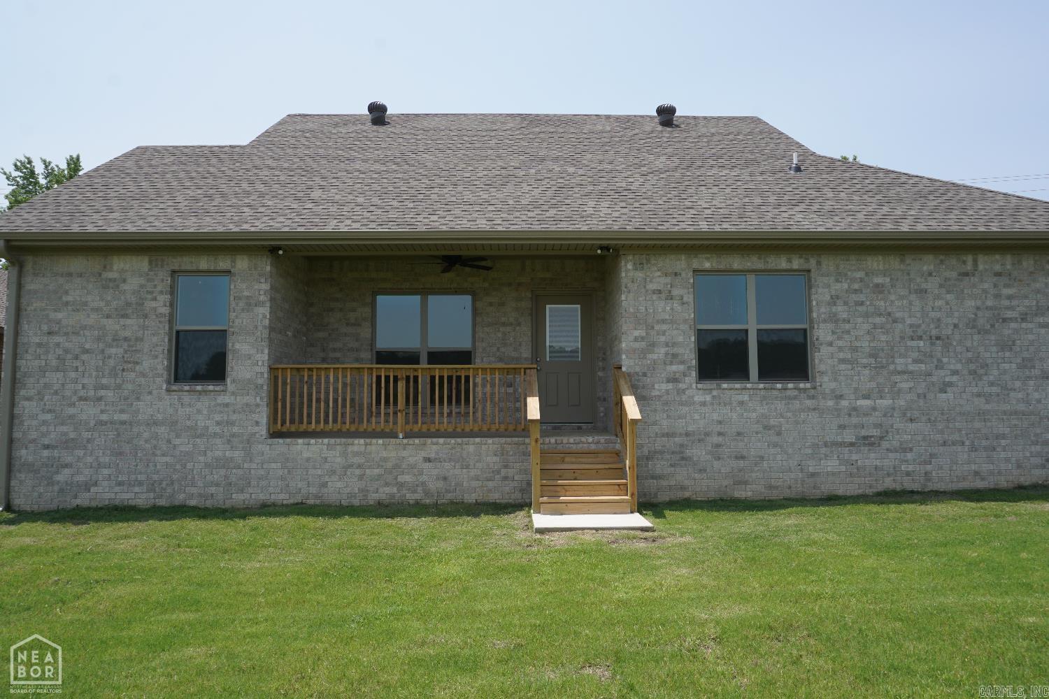 1804 N Oak Street Brookland, AR 72417