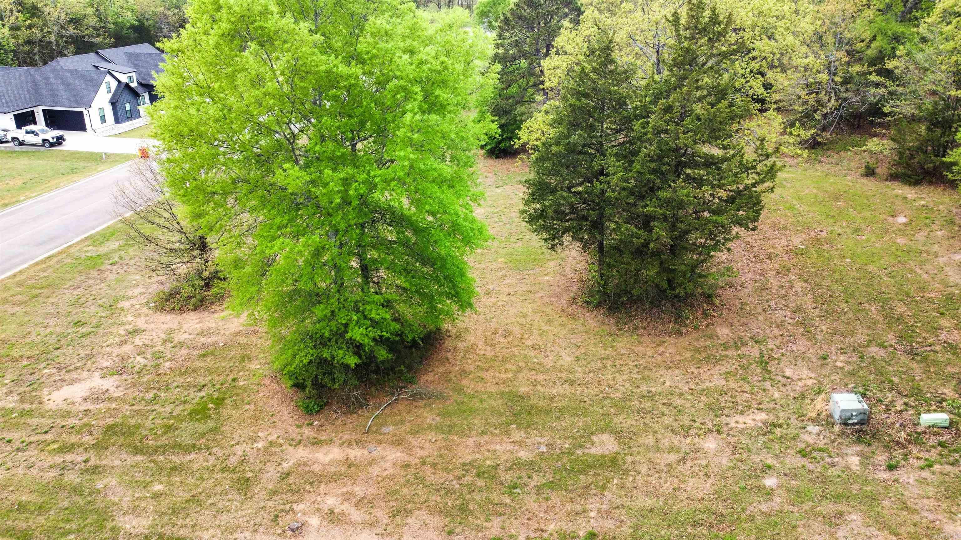 Lot 7 and 10 E Holloway  Morrilton, AR
