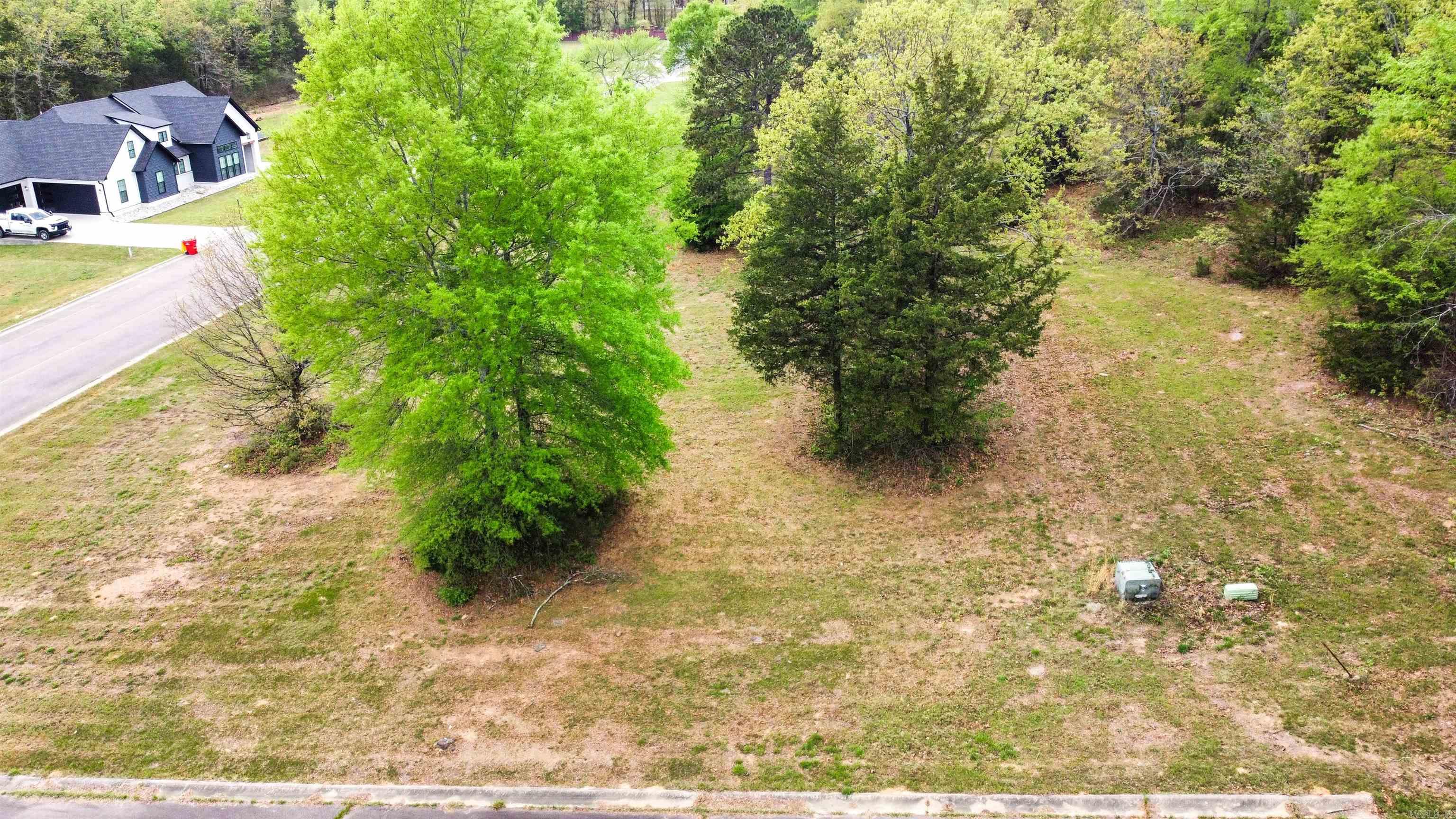 Lot 7 and 10 E Holloway  Morrilton, AR