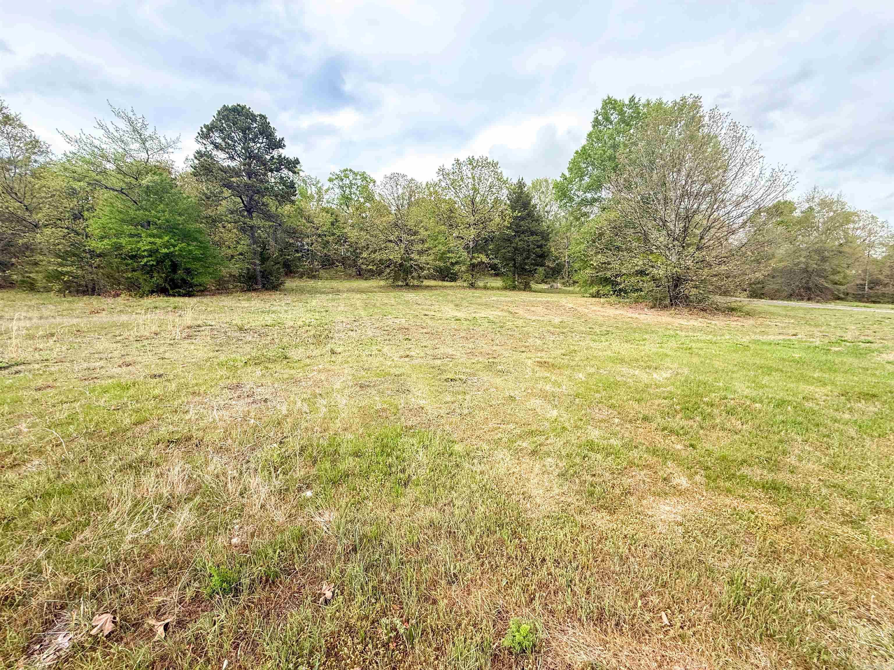 Lot 7 and 10 E Holloway  Morrilton, AR