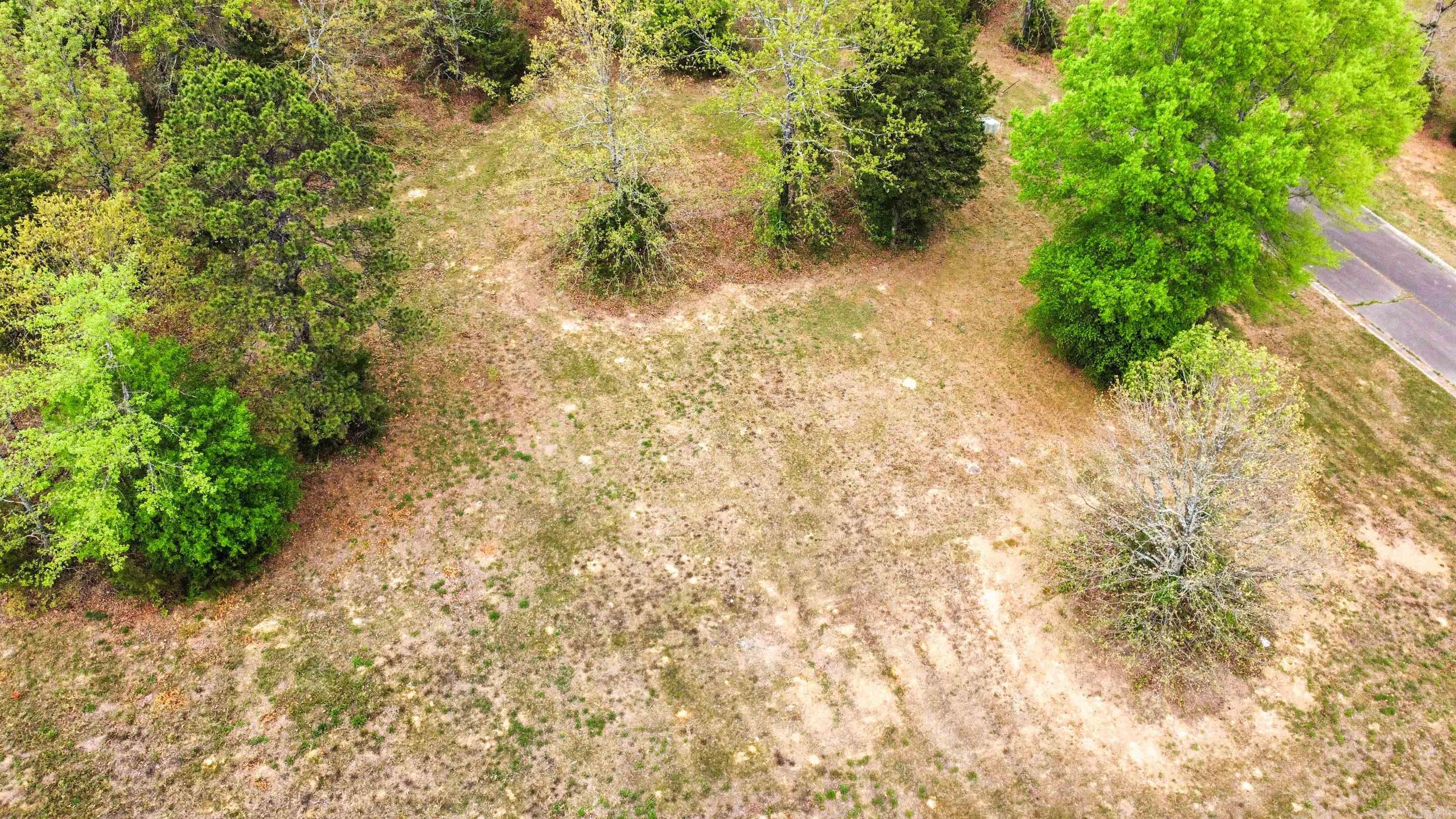Lot 7 and 10 E Holloway  Morrilton, AR