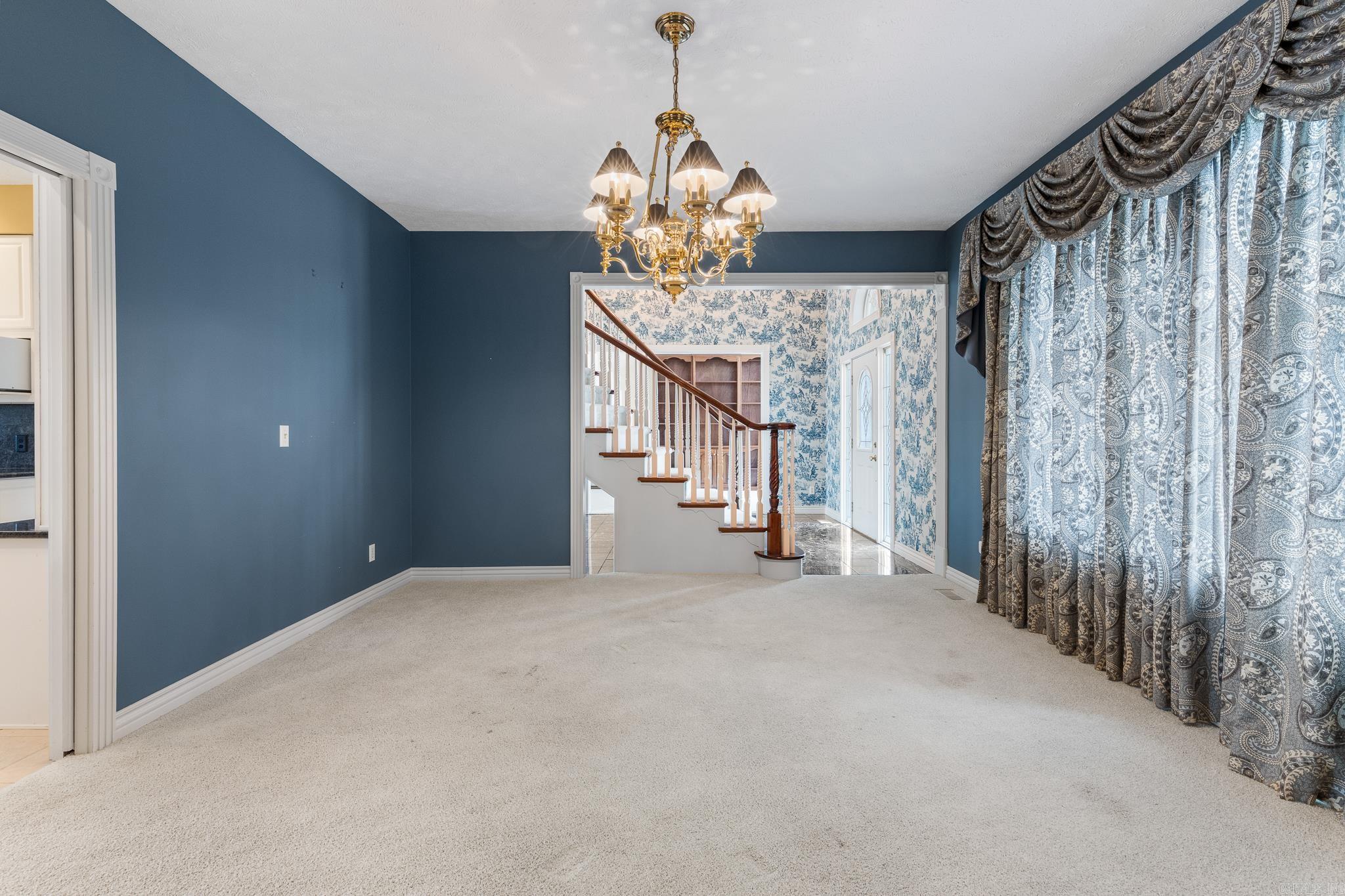 2734 Wolf Springs Road Harrison, AR 72601