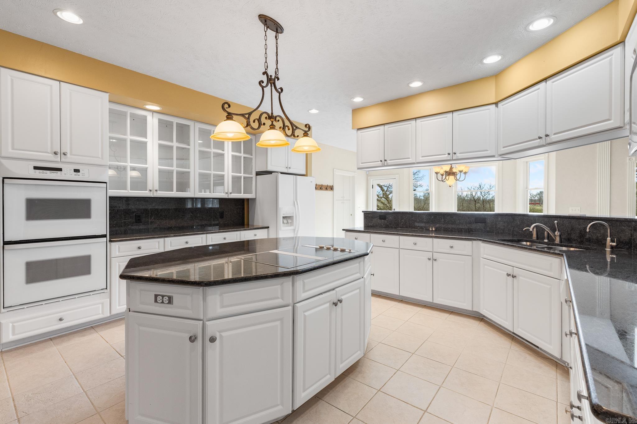 2734 Wolf Springs  Harrison, AR