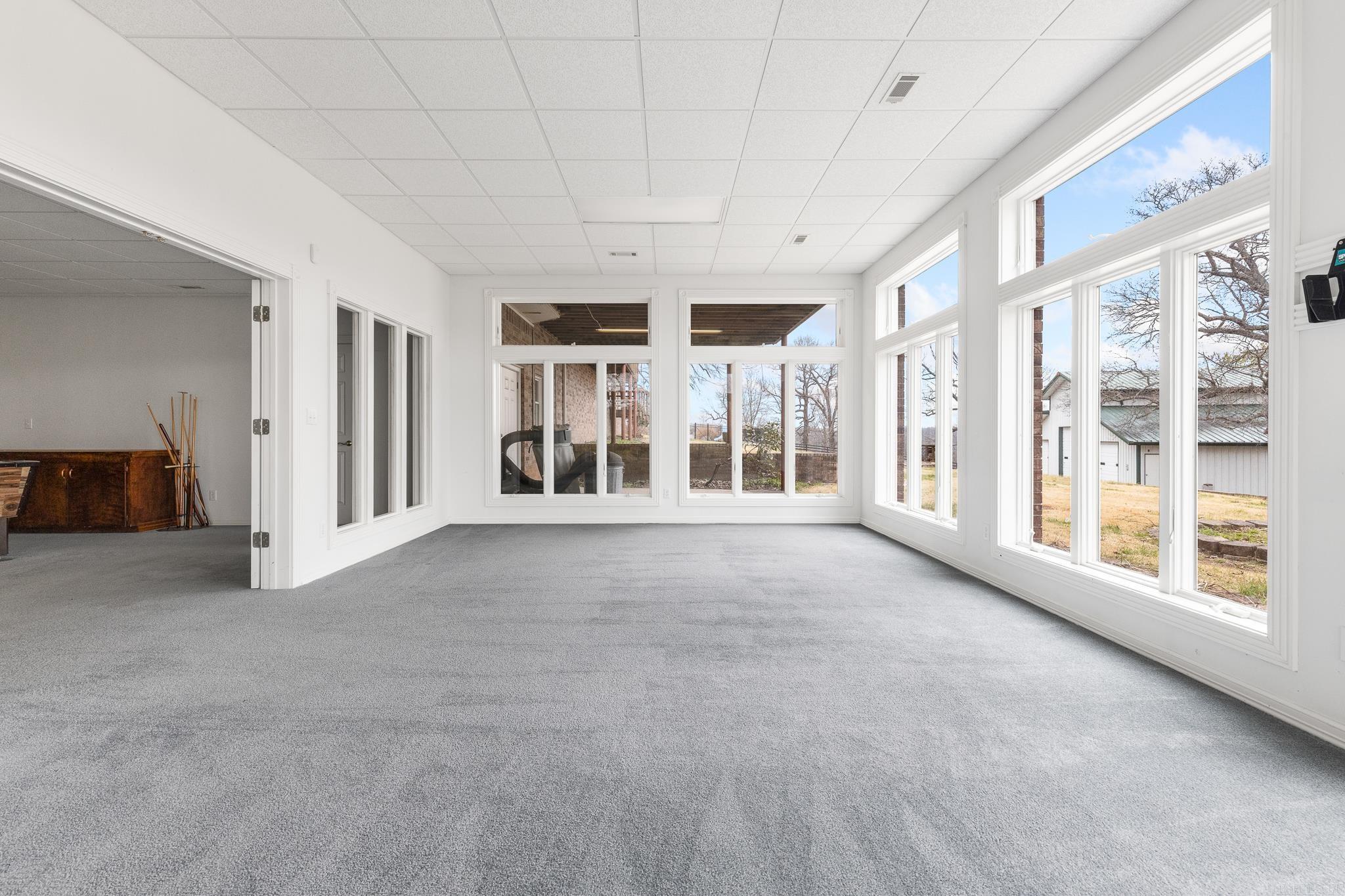 2734 Wolf Springs Road Harrison, AR 72601