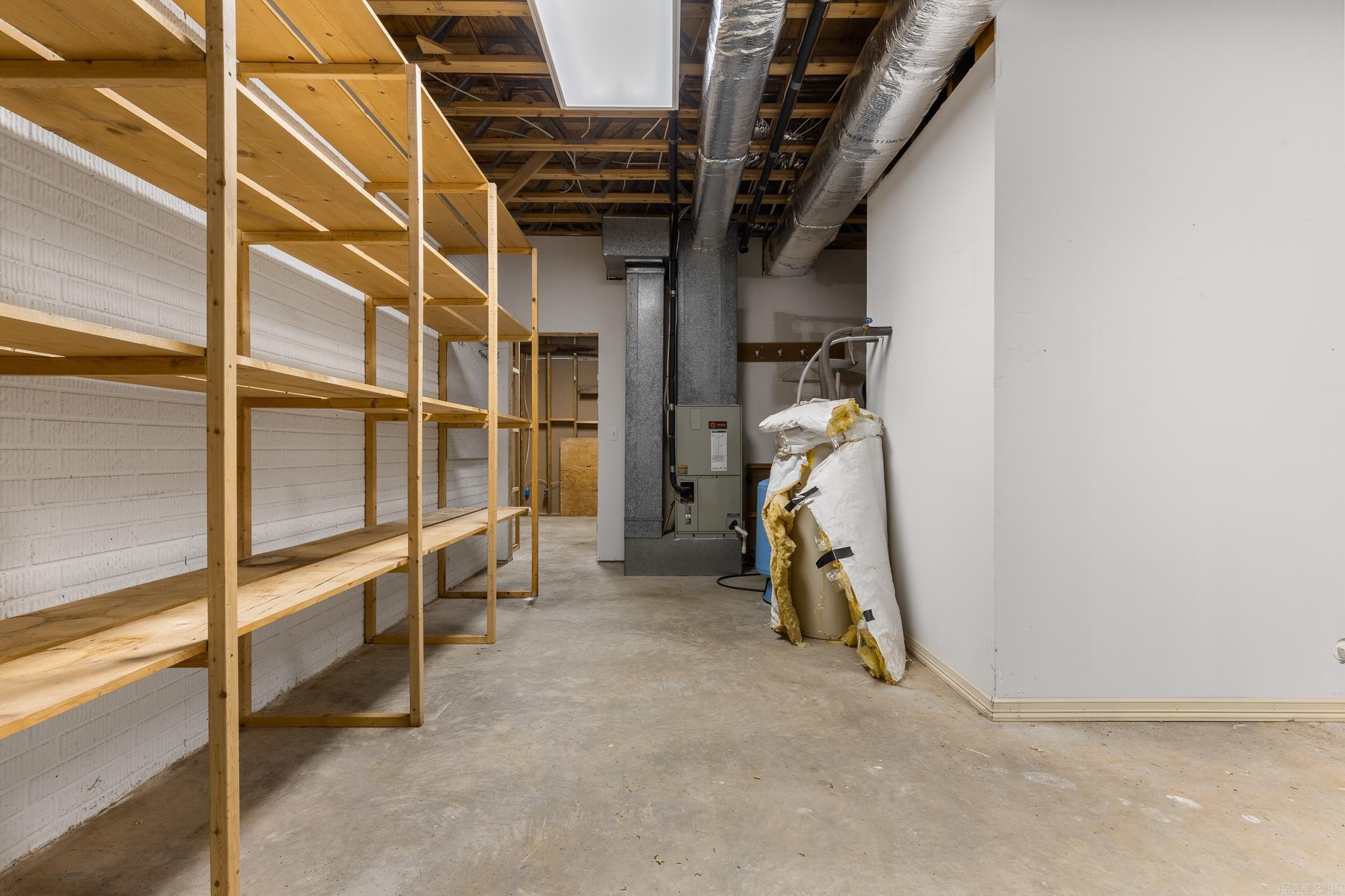 2734 Wolf Springs Road Harrison, AR 72601