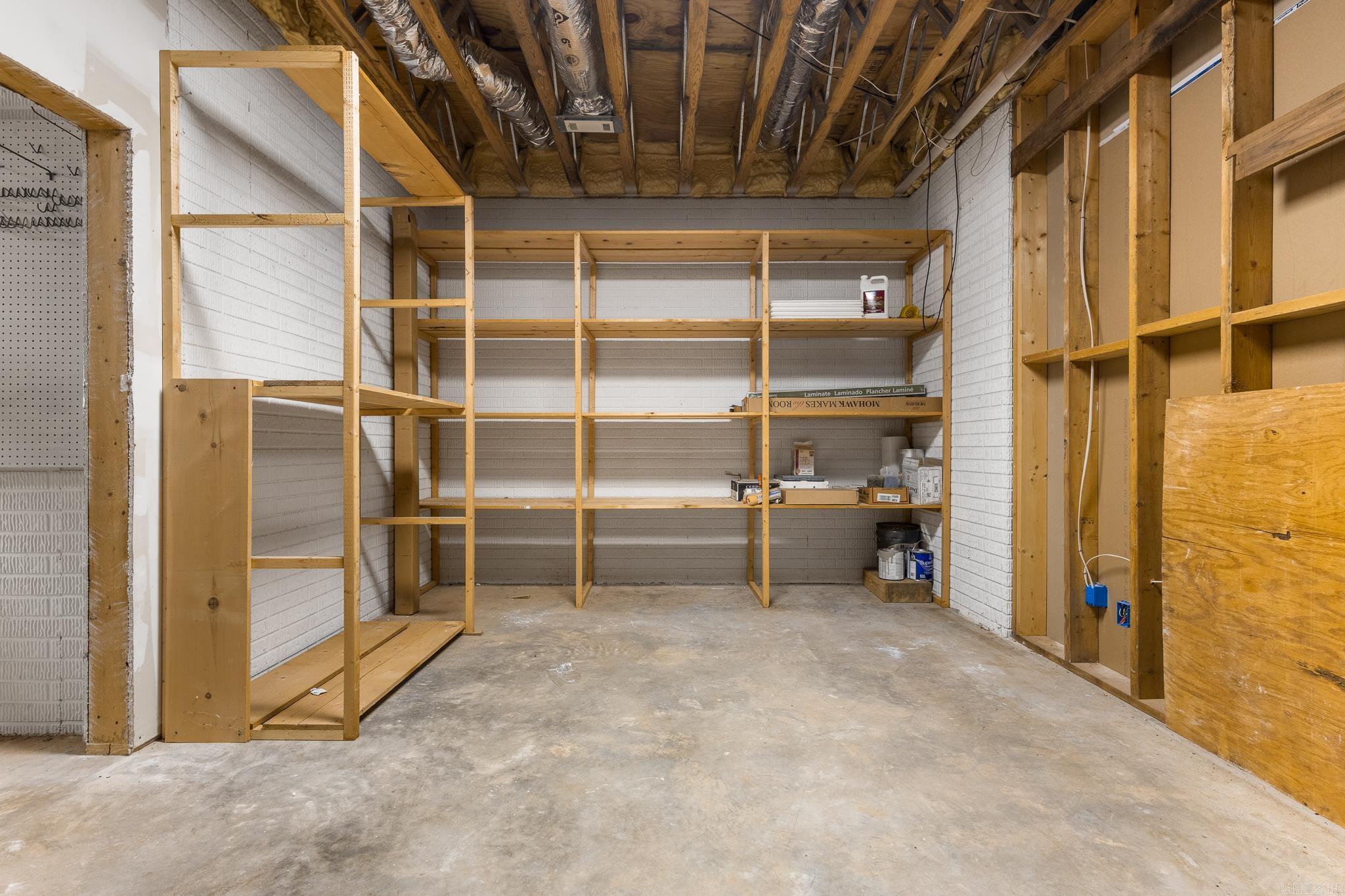 2734 Wolf Springs Road Harrison, AR 72601