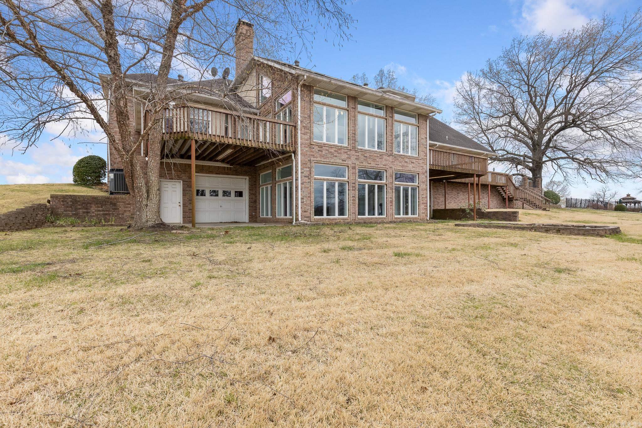 2734 Wolf Springs Road Harrison, AR 72601