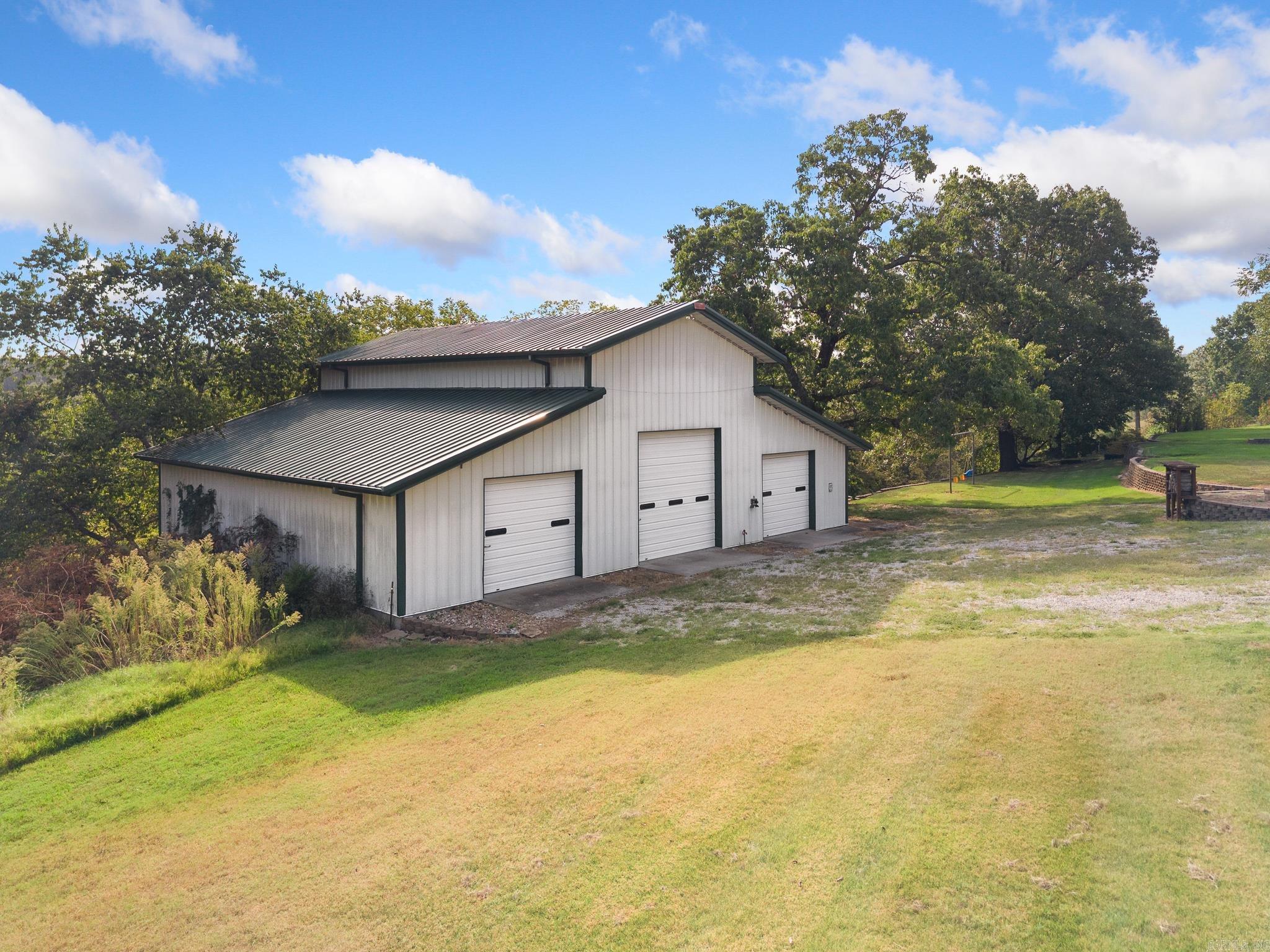 2734 Wolf Springs  Harrison, AR