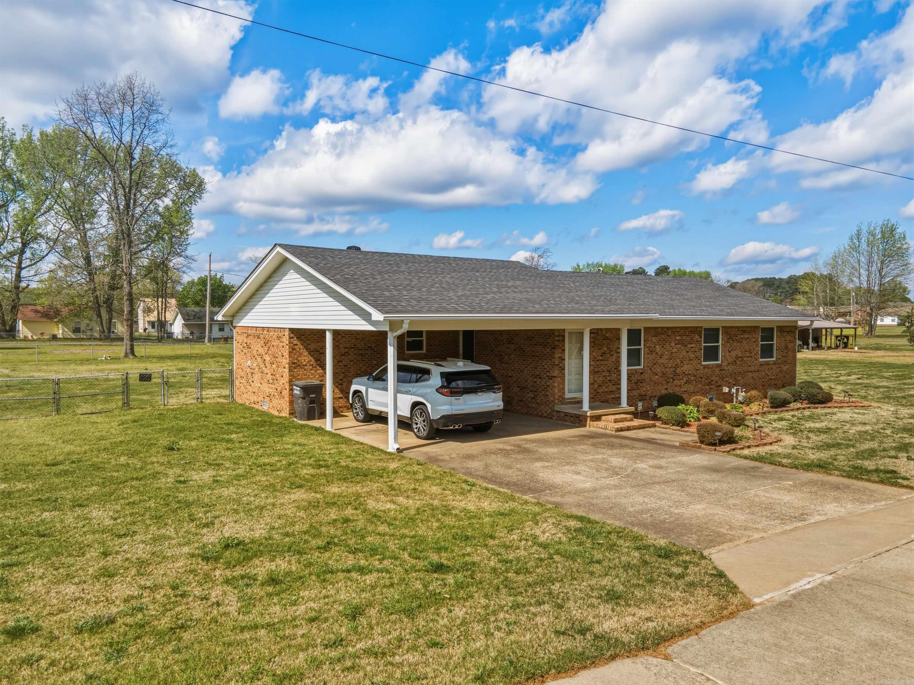 115 W Valentine Rd  Jacksonville, AR