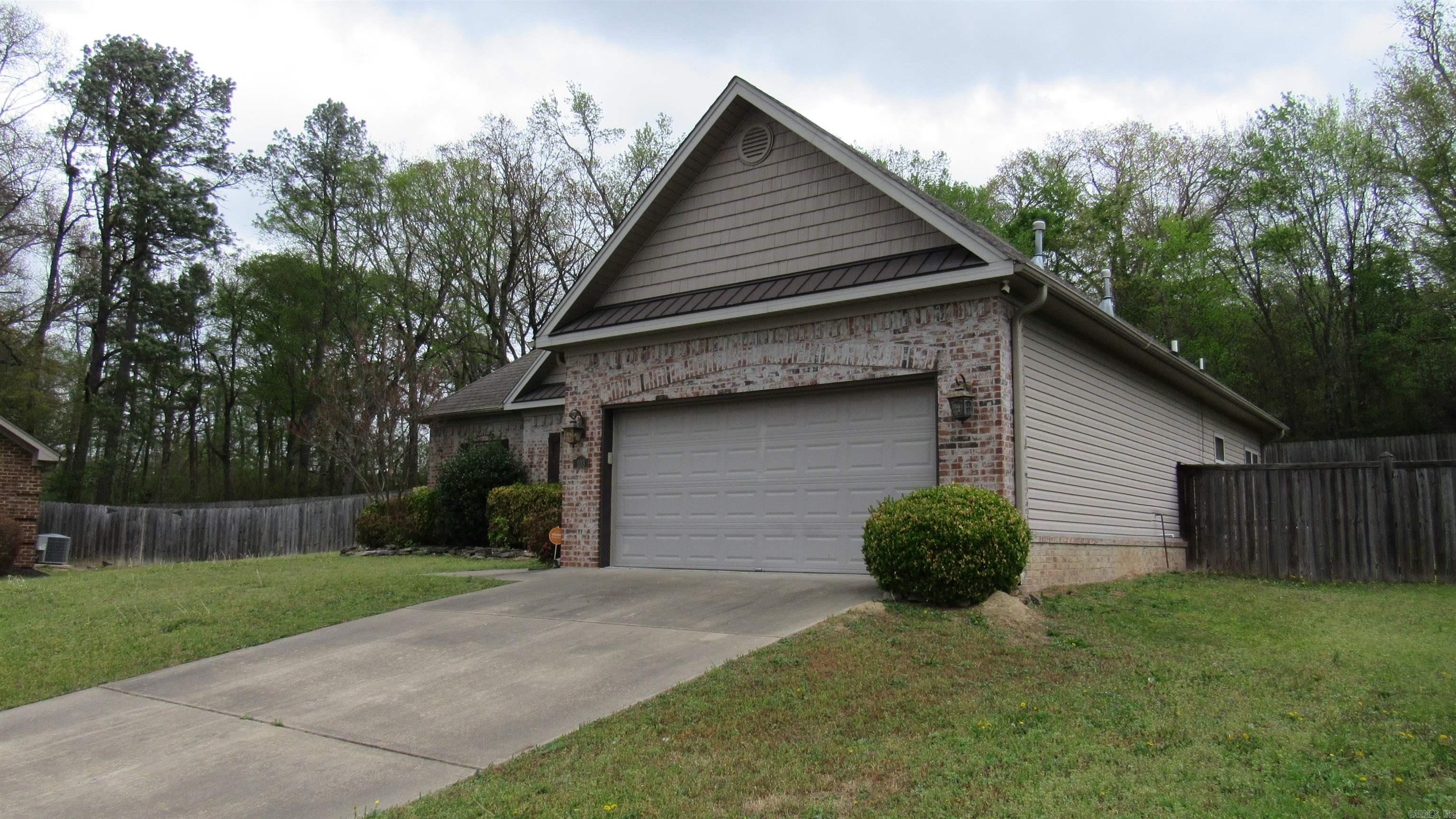 103 Crystalwood  Little Rock, AR