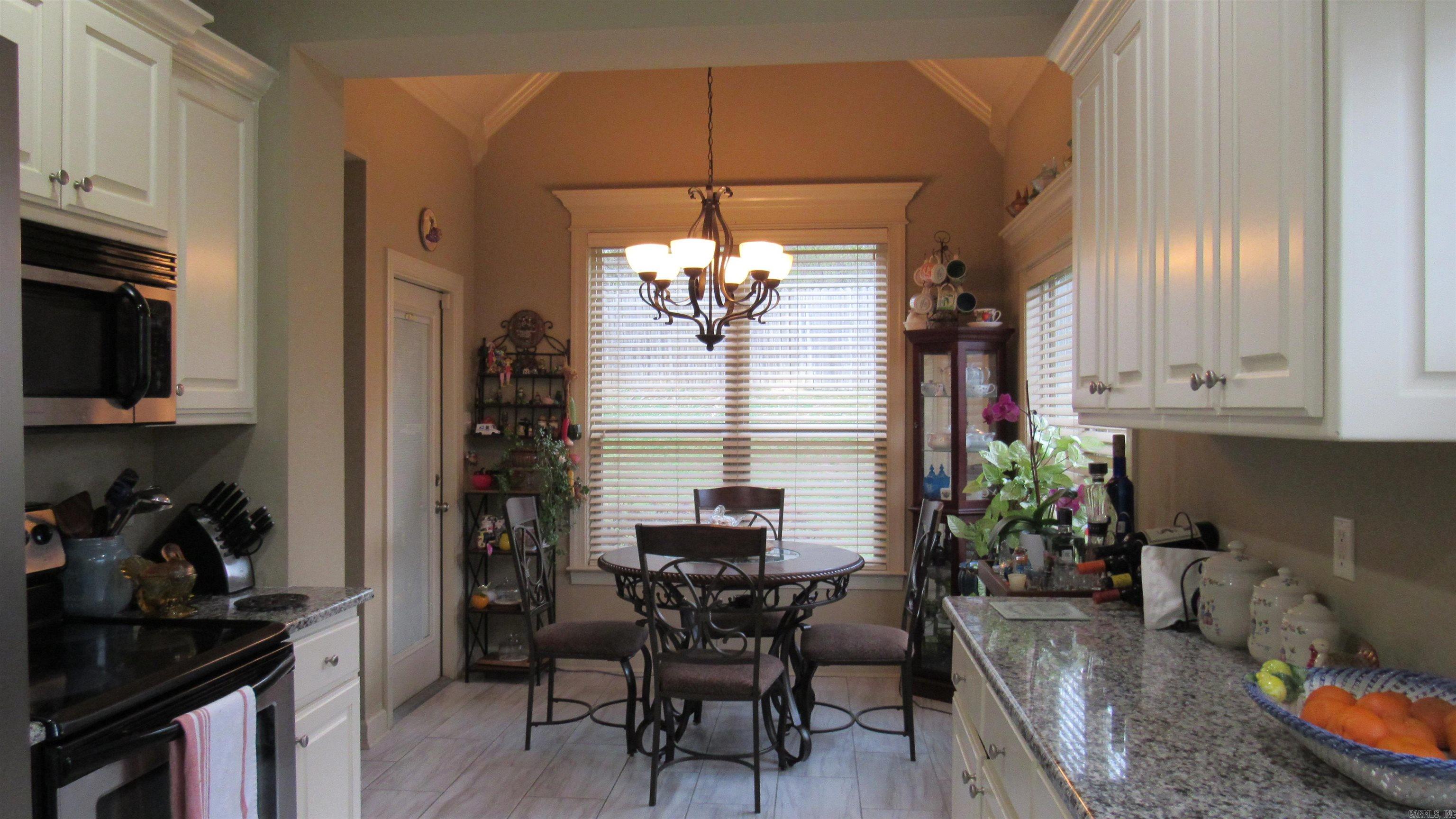 103 Crystalwood  Little Rock, AR