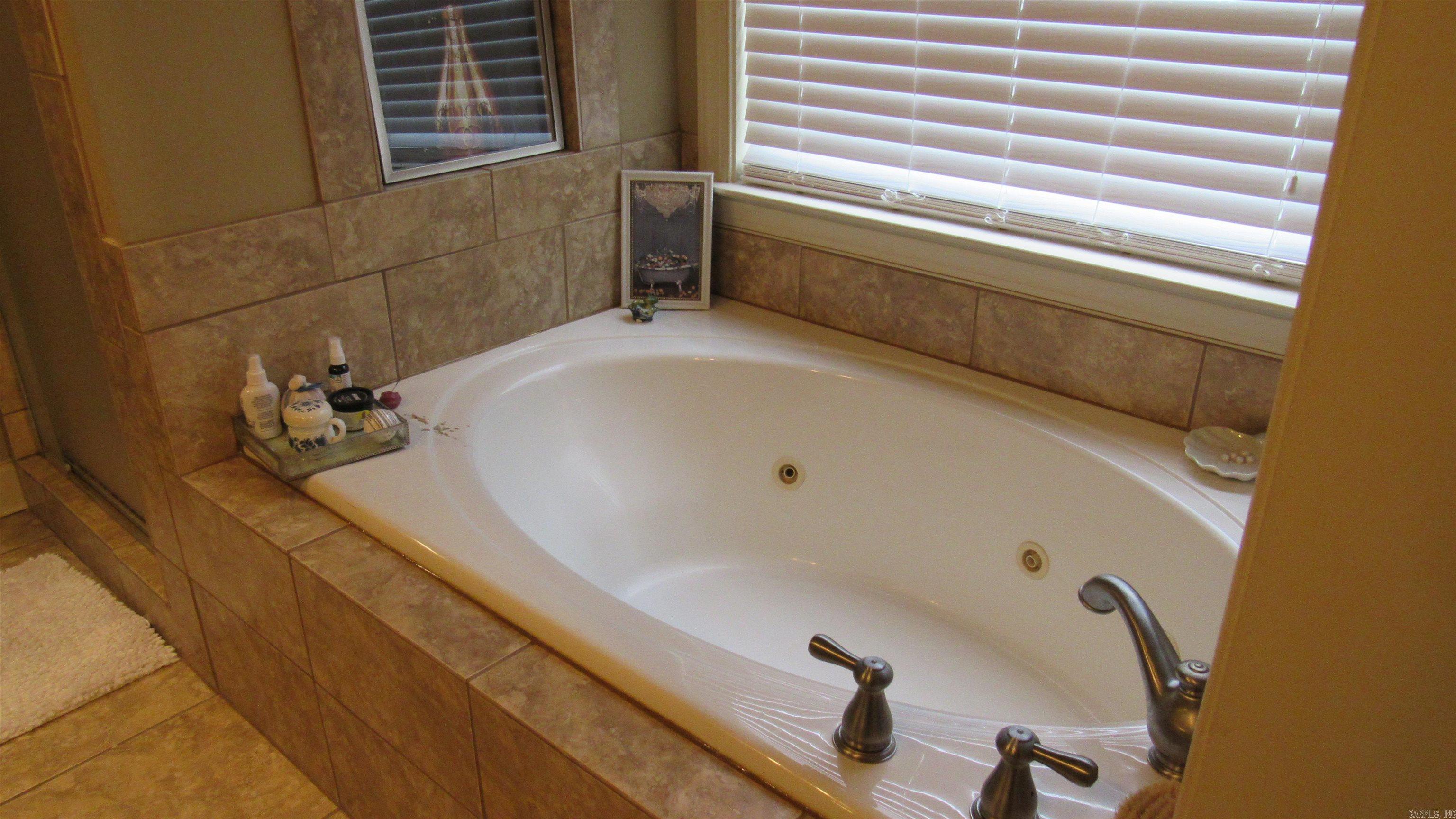 103 Crystalwood  Little Rock, AR