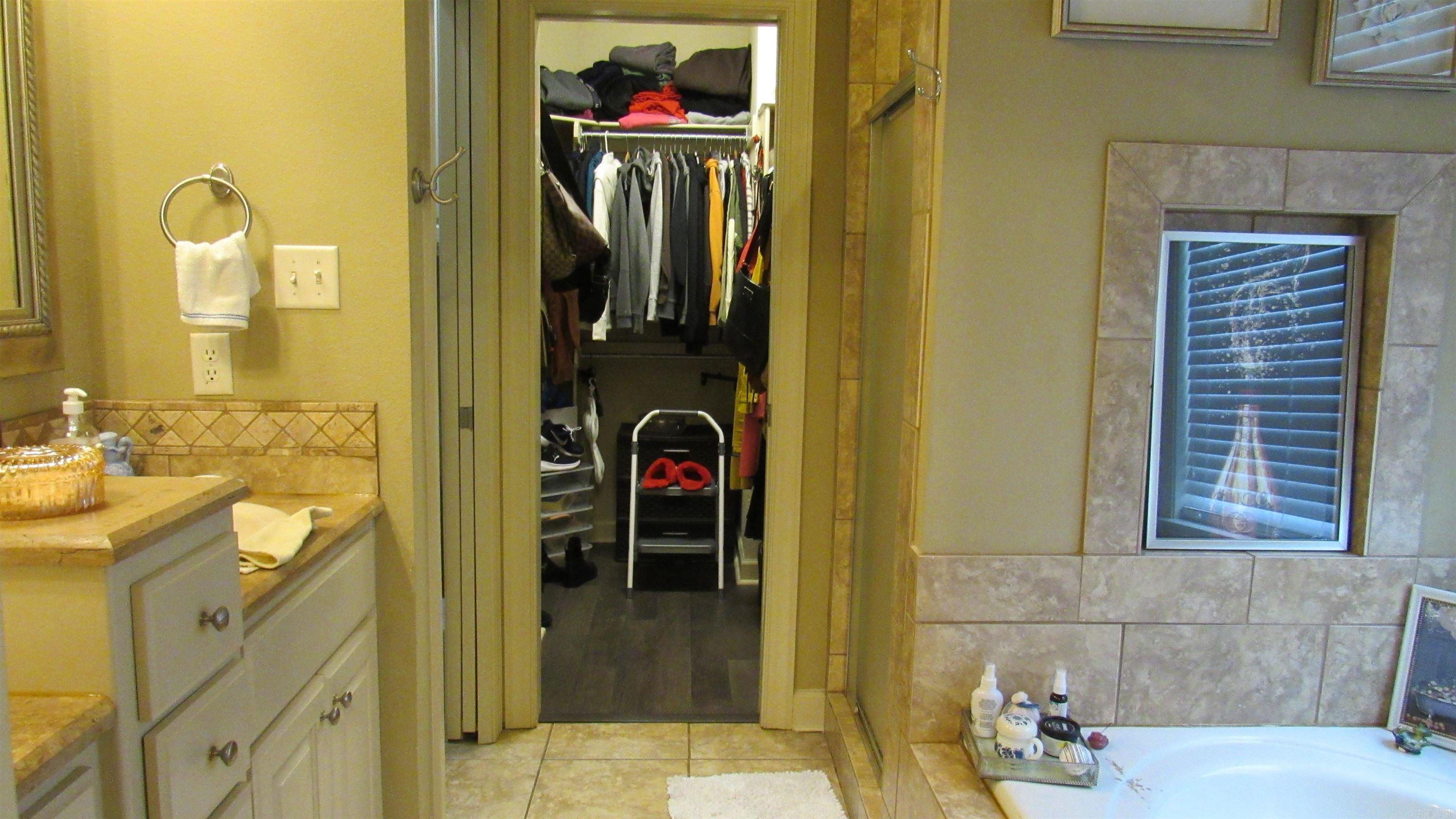 103 Crystalwood  Little Rock, AR