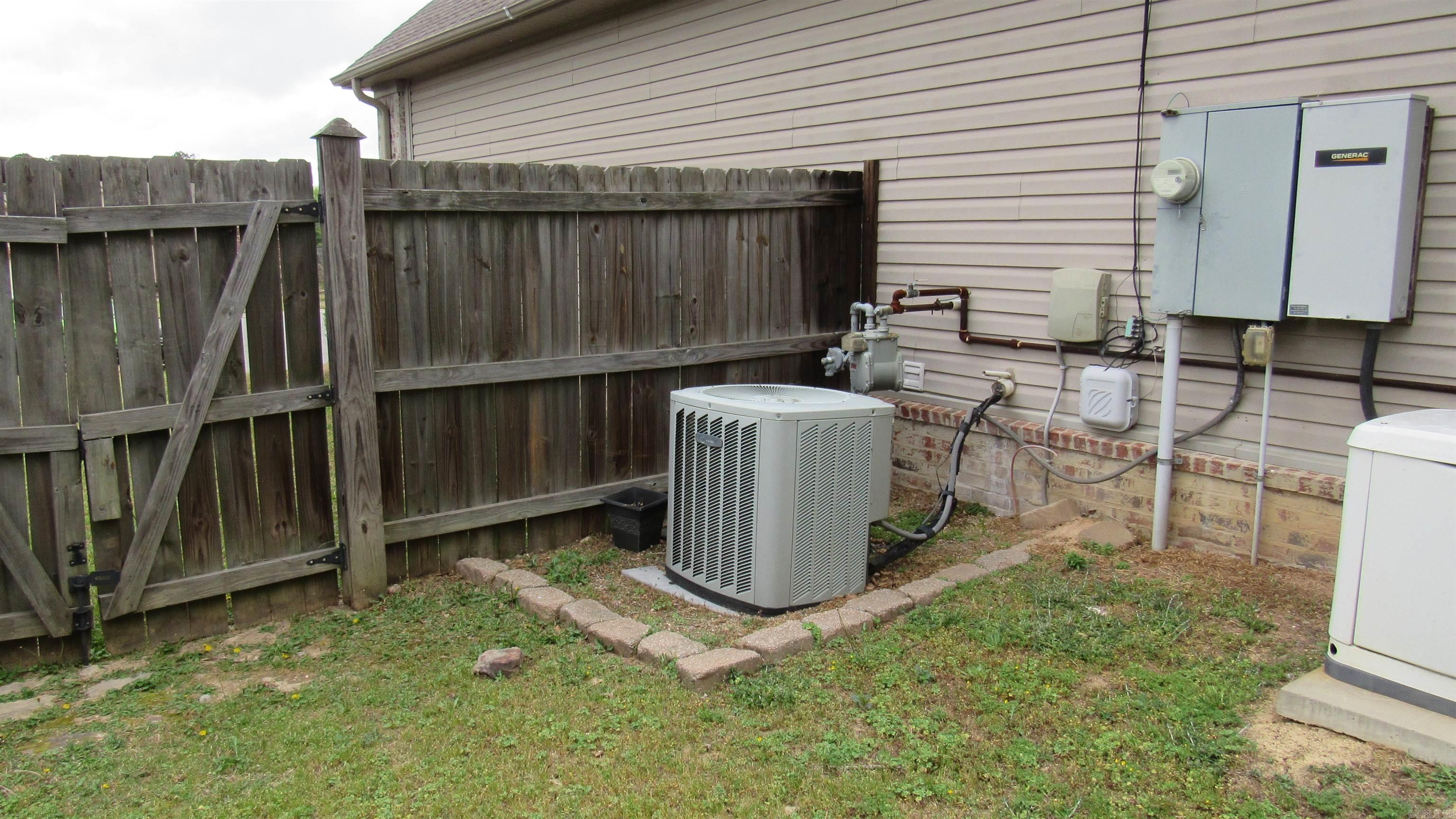 103 Crystalwood  Little Rock, AR