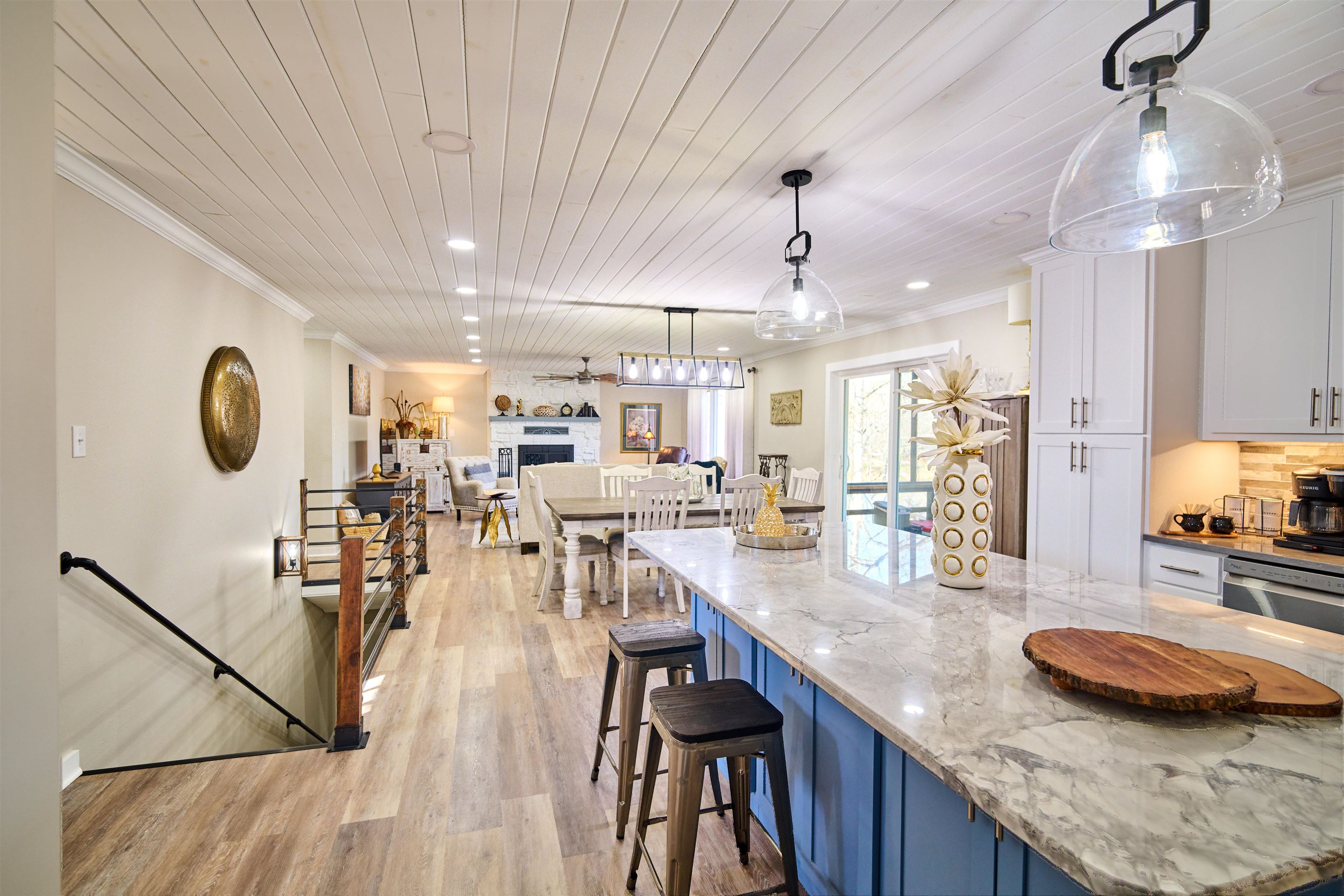 7 Winnebago  Cherokee Village, AR