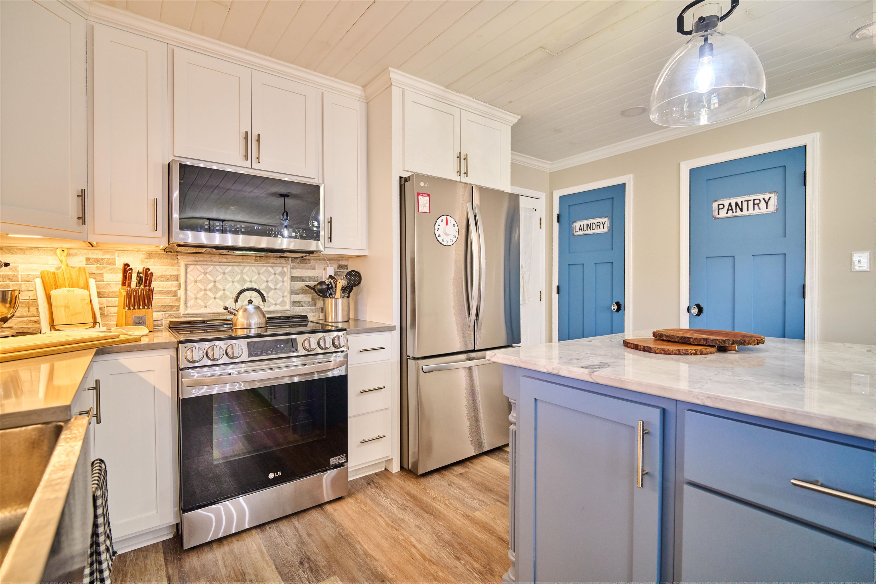 7 Winnebago  Cherokee Village, AR