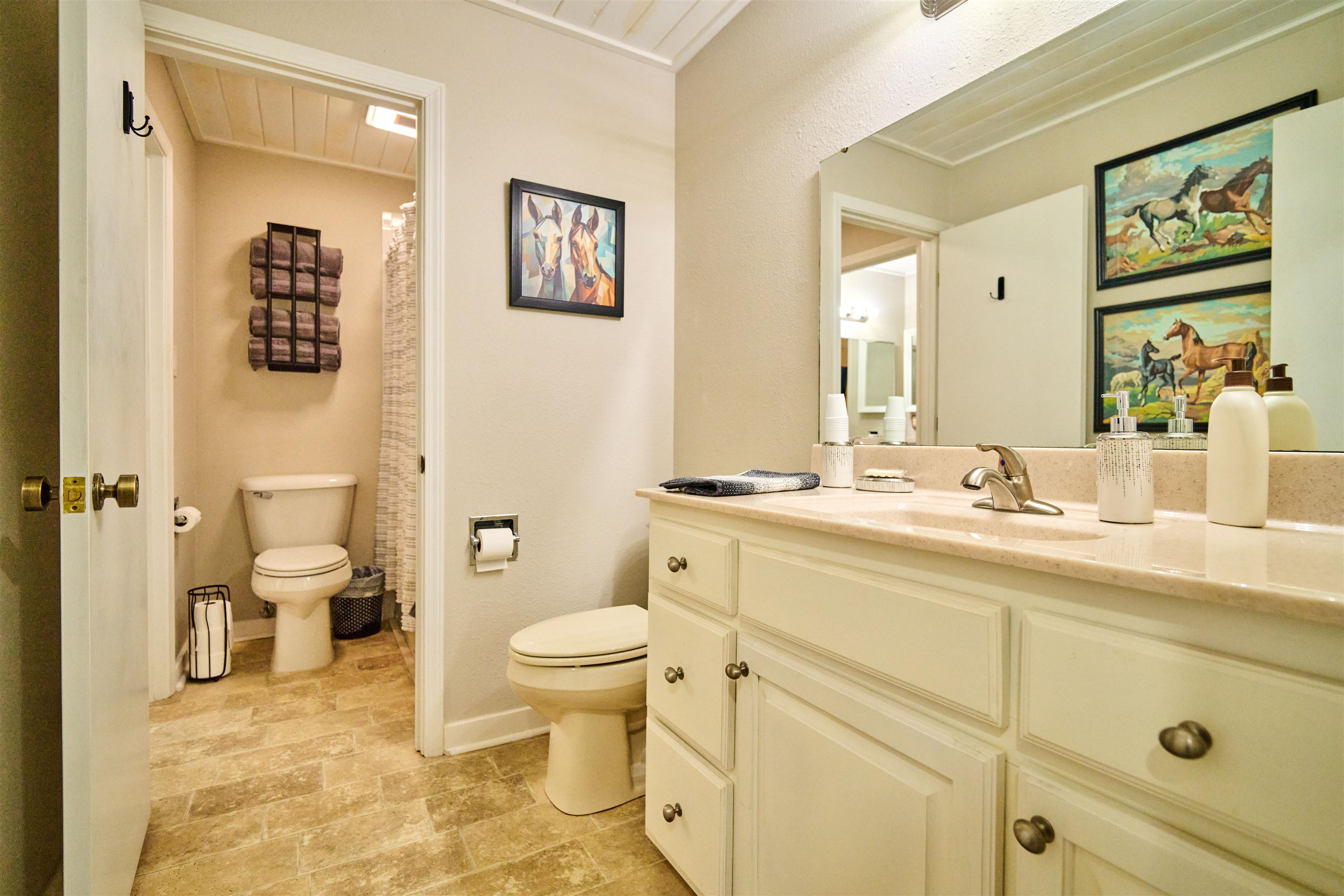 7 Winnebago  Cherokee Village, AR