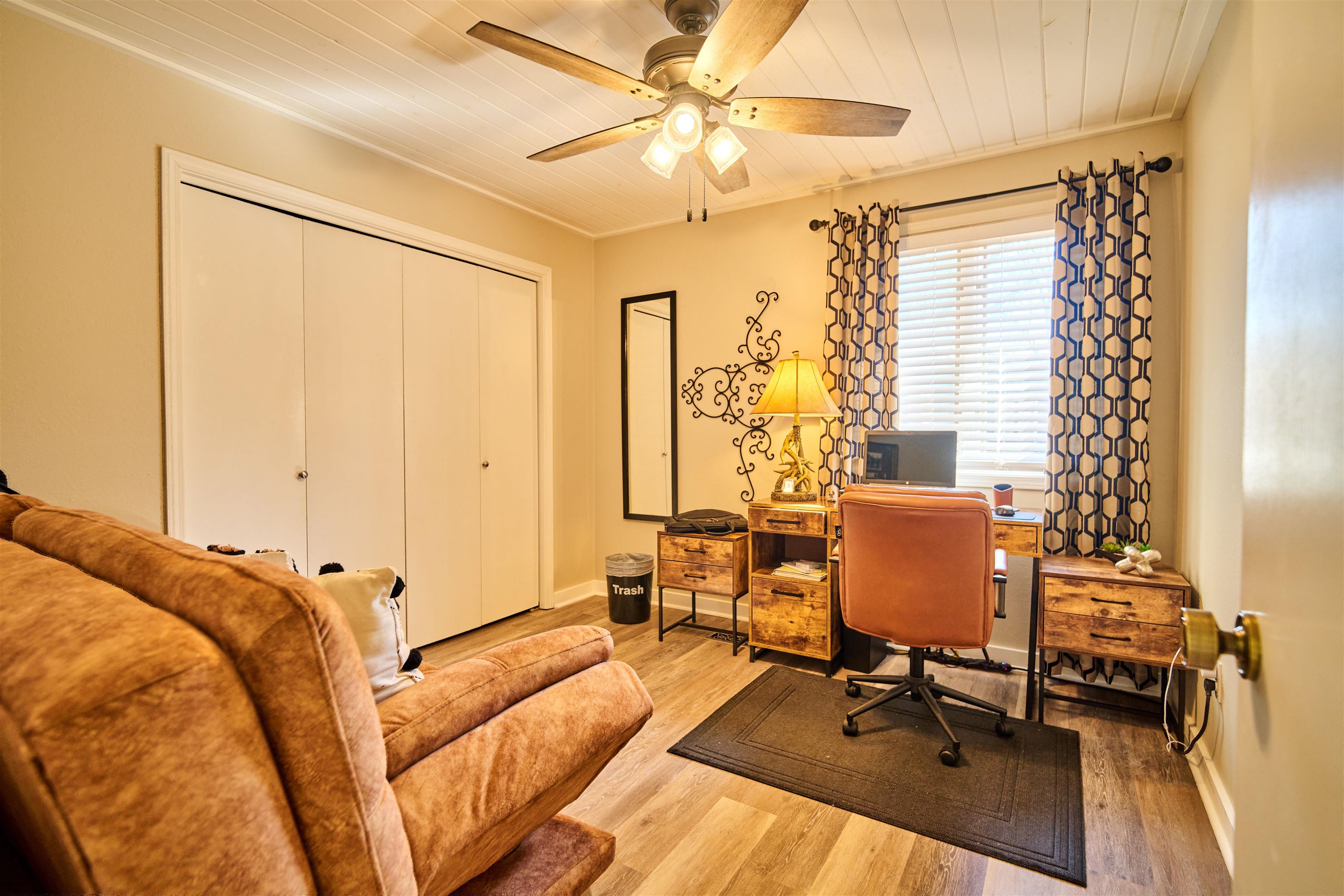 7 Winnebago  Cherokee Village, AR