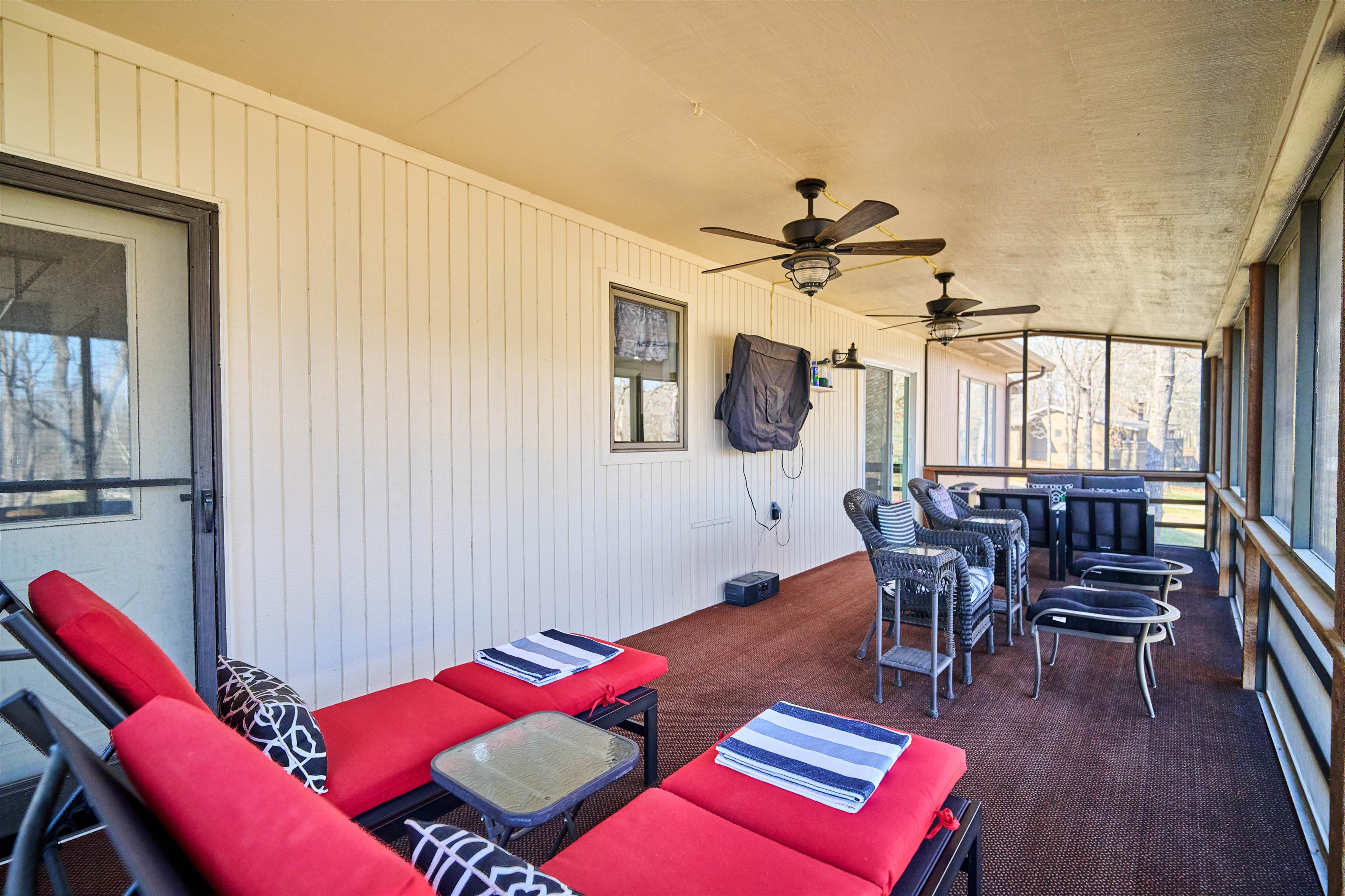 7 Winnebago  Cherokee Village, AR