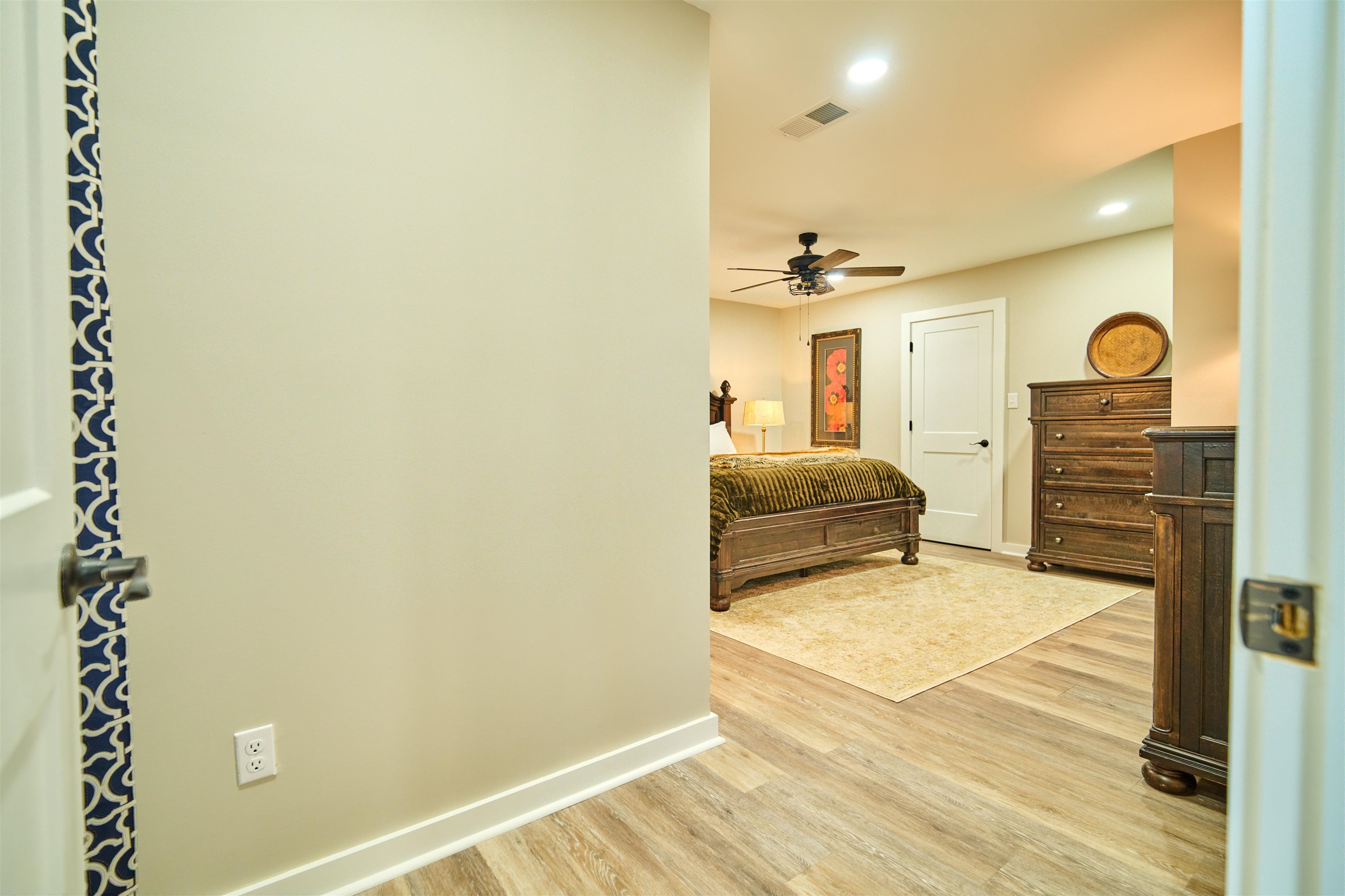 7 Winnebago  Cherokee Village, AR