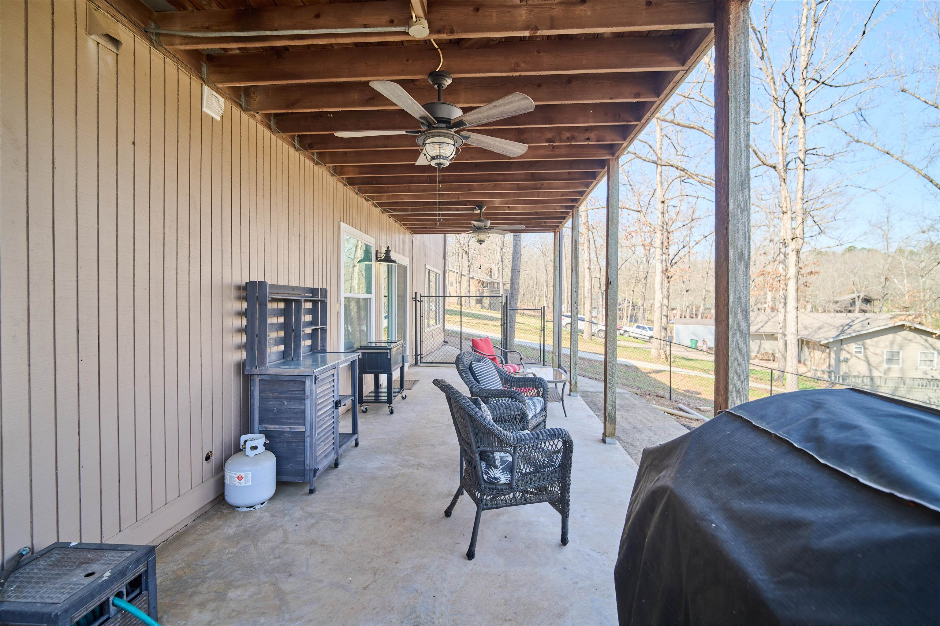 7 Winnebago  Cherokee Village, AR