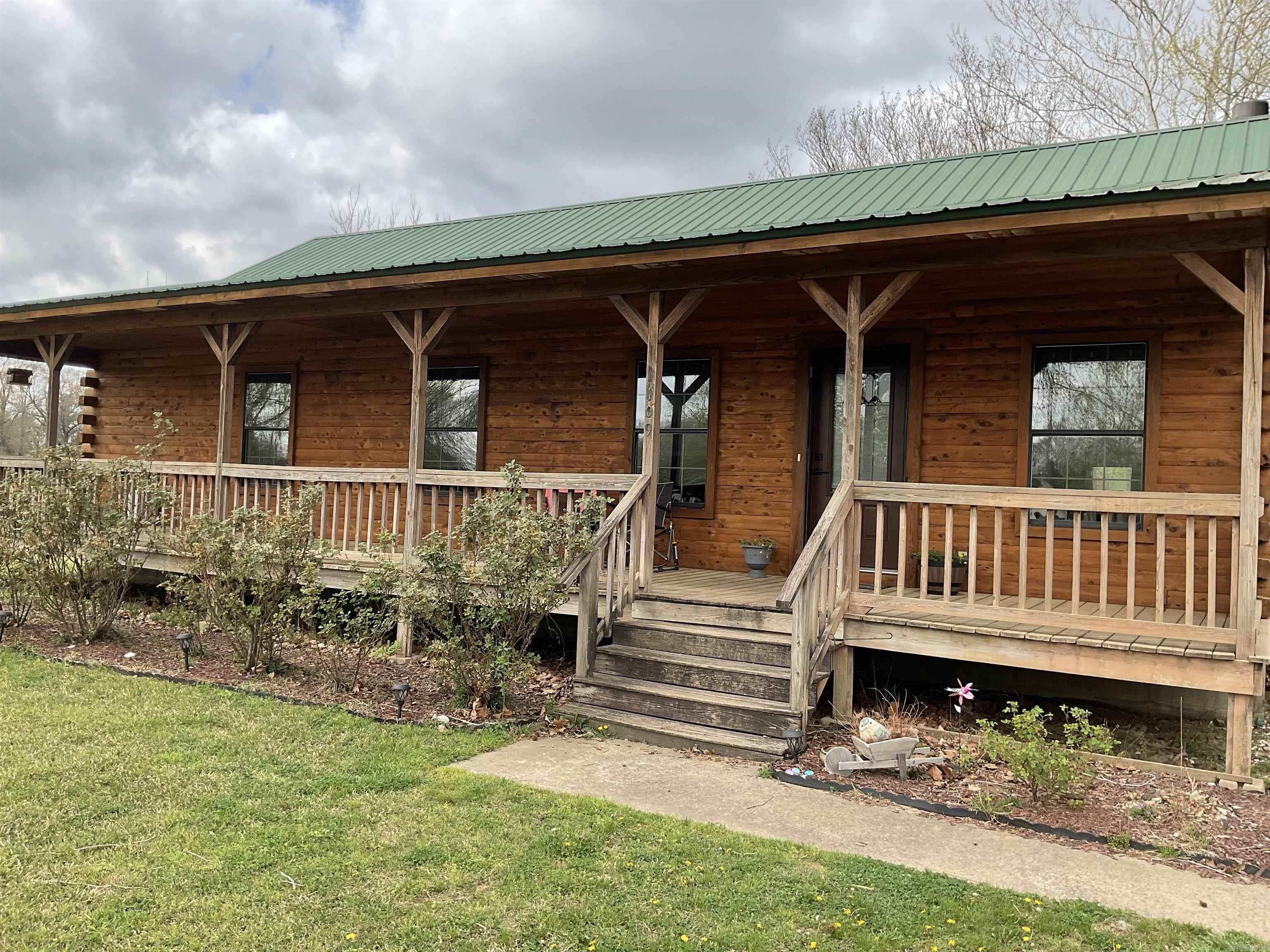 118 Cedar Valley Dr  El Paso, AR