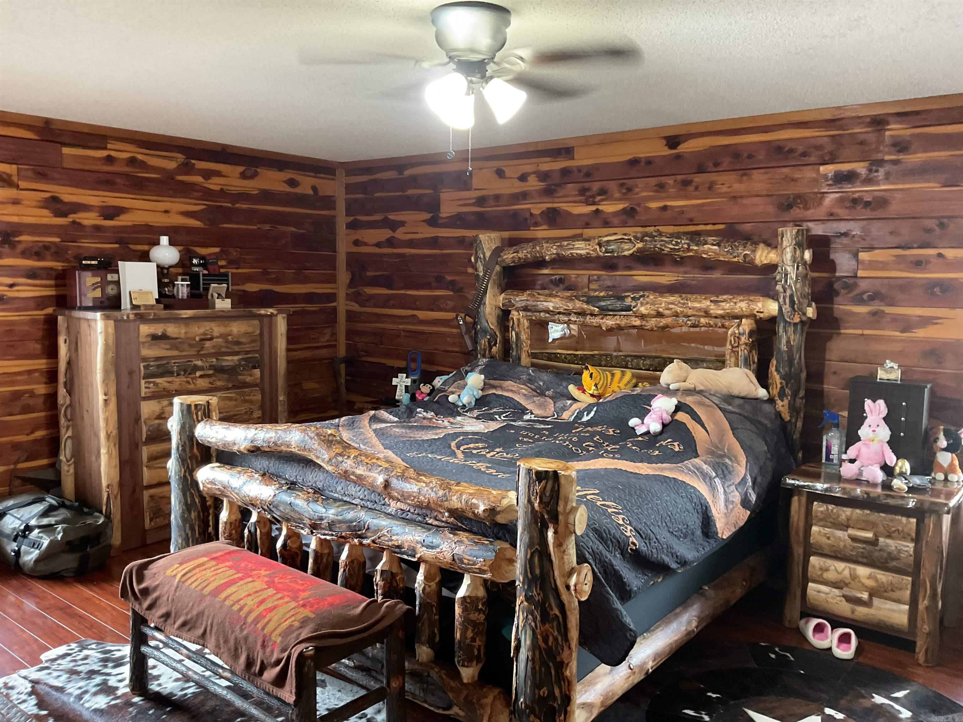 118 Cedar Valley Dr  El Paso, AR