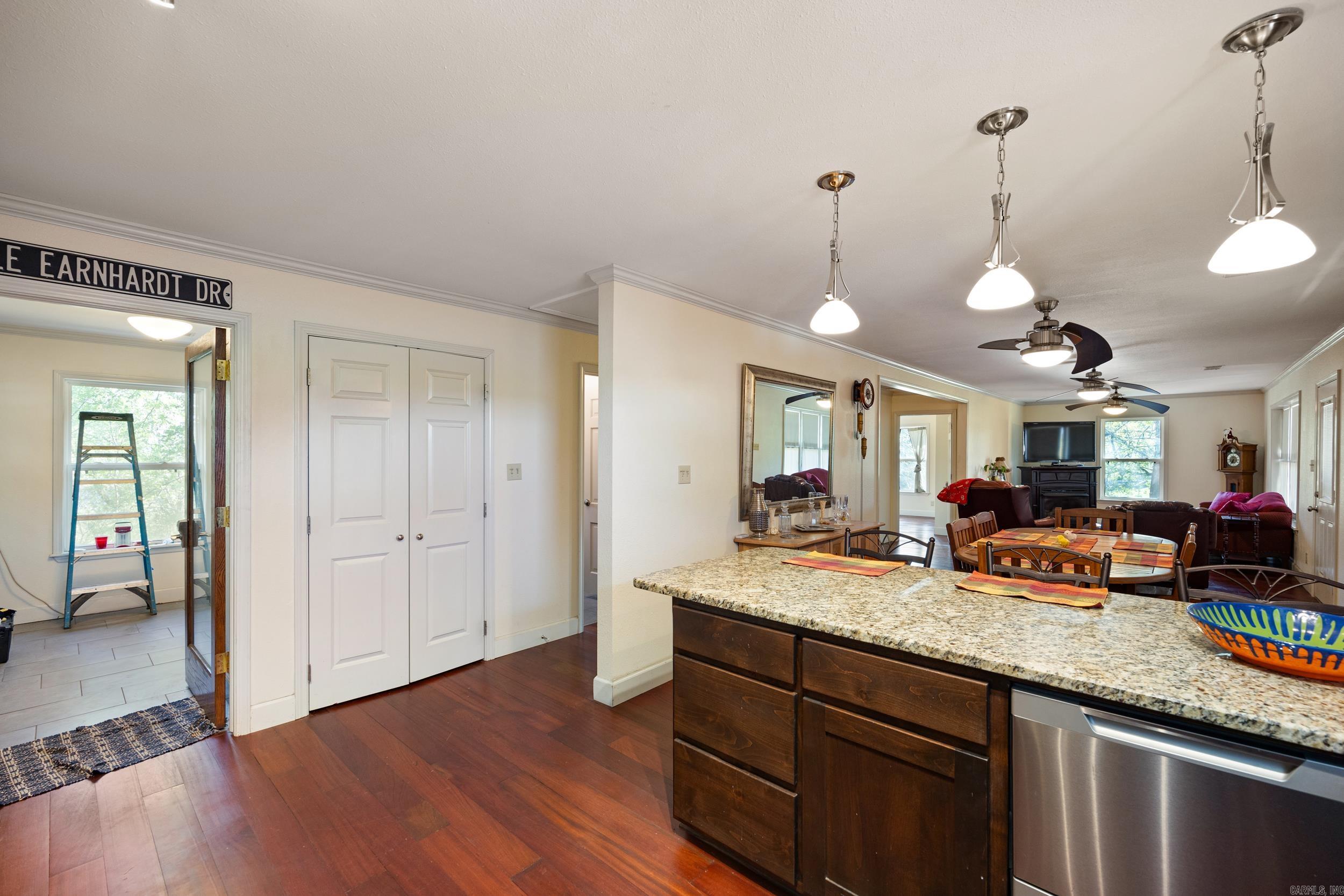 52 W Parish  Subiaco, AR