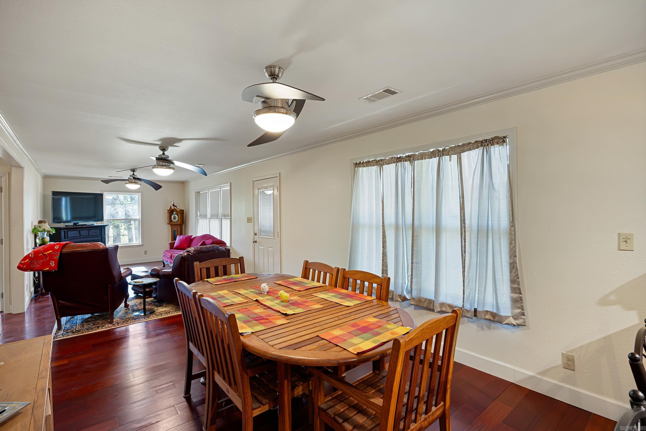 52 W Parish  Subiaco, AR