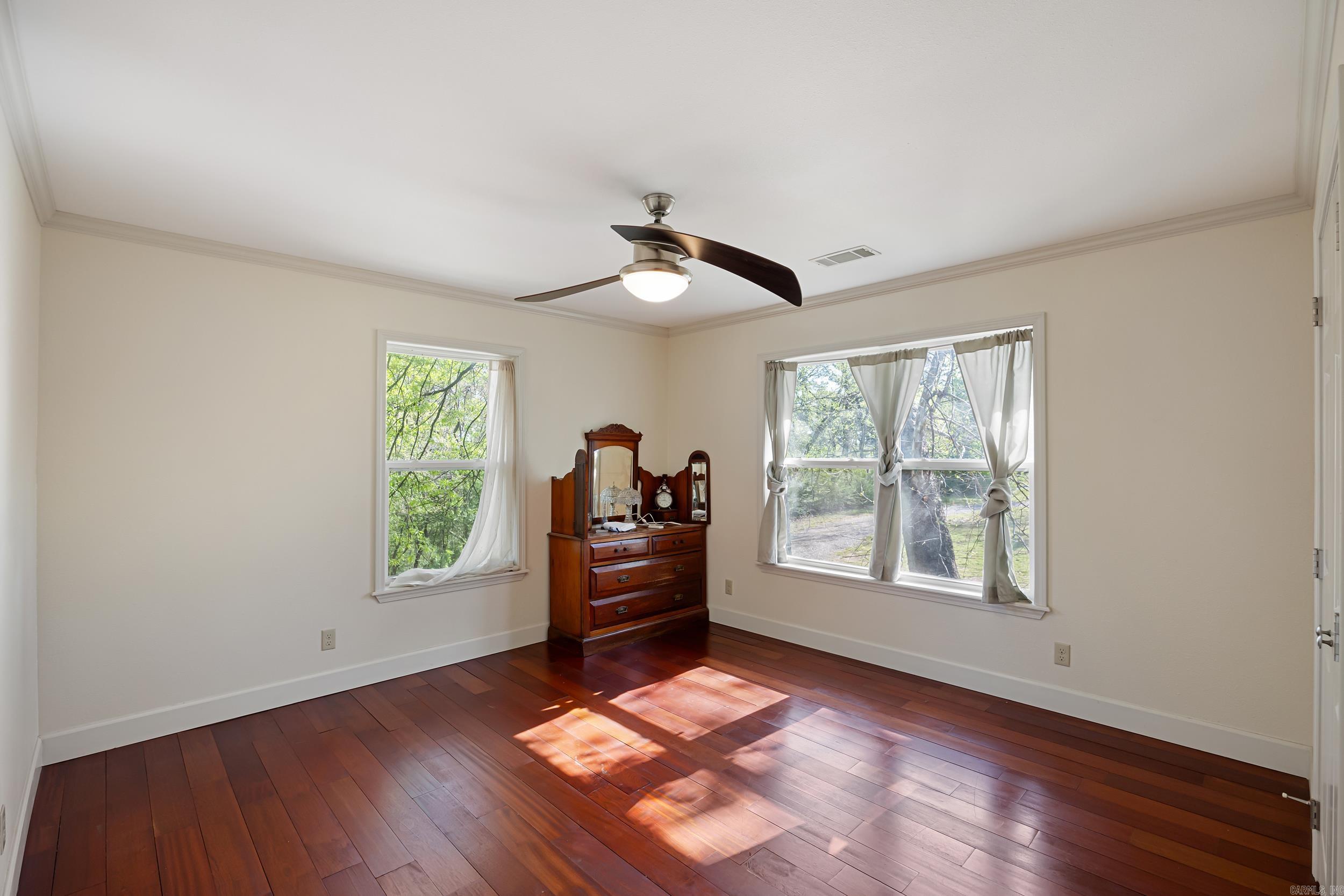 52 W Parish  Subiaco, AR