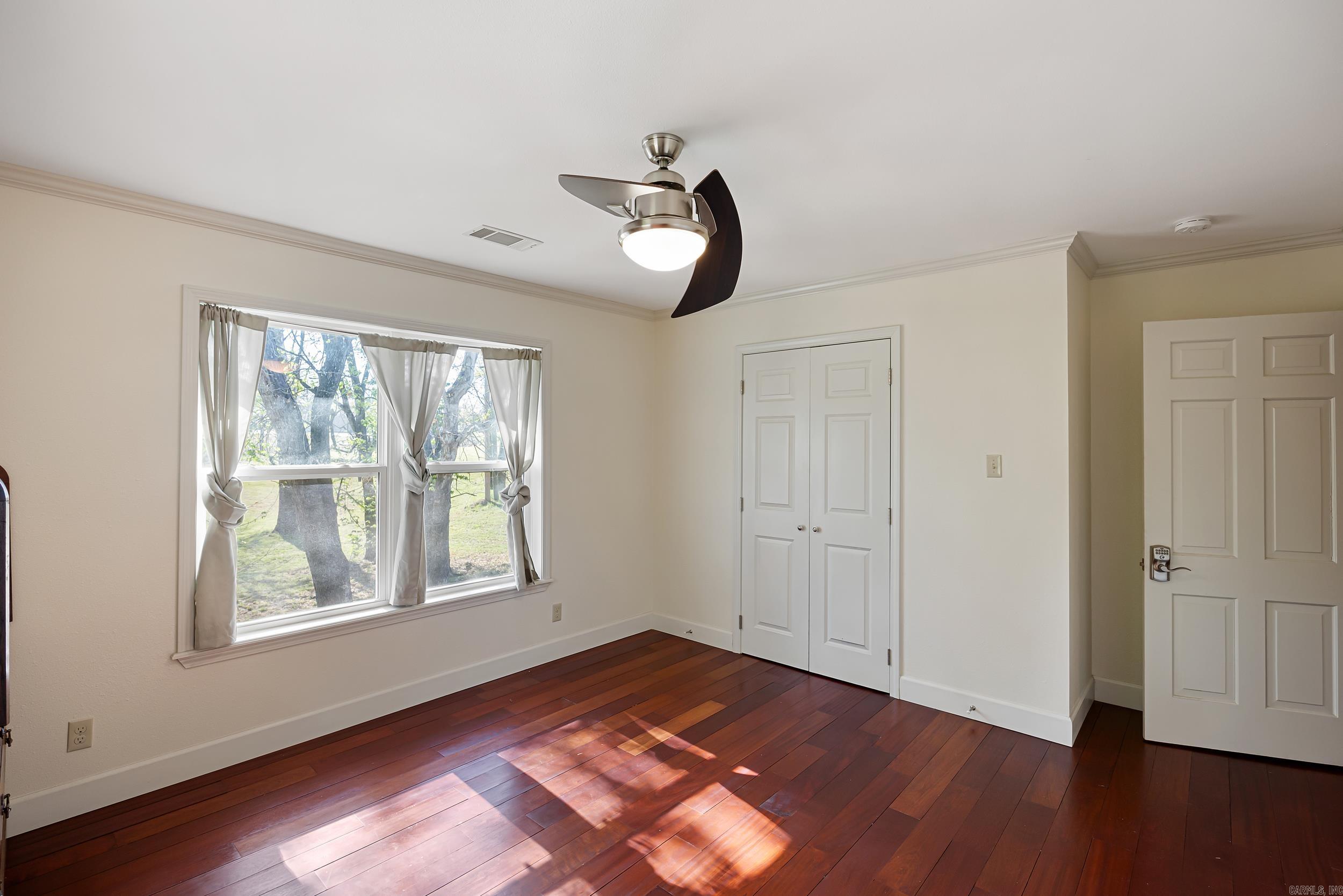 52 W Parish  Subiaco, AR