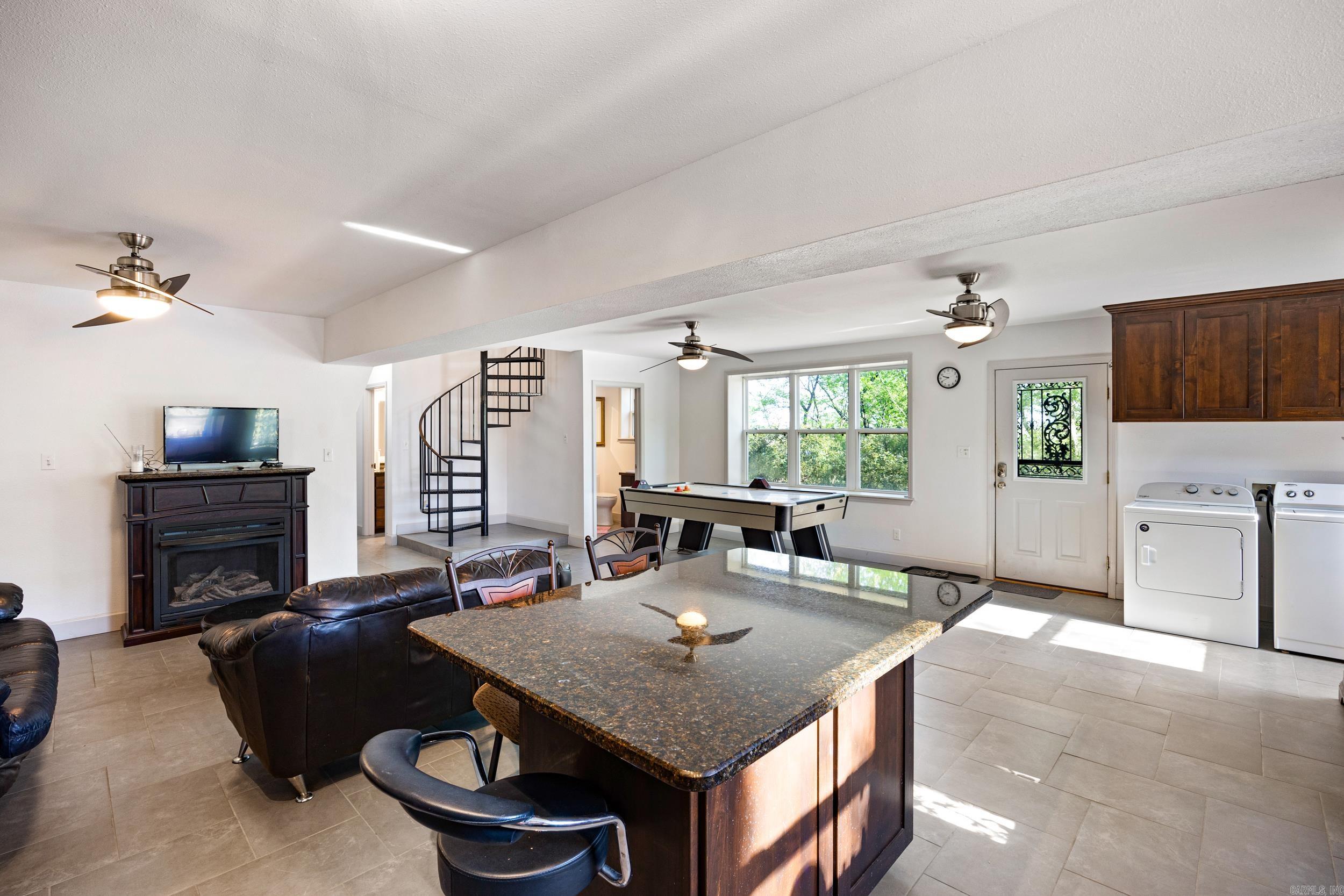 52 W Parish  Subiaco, AR