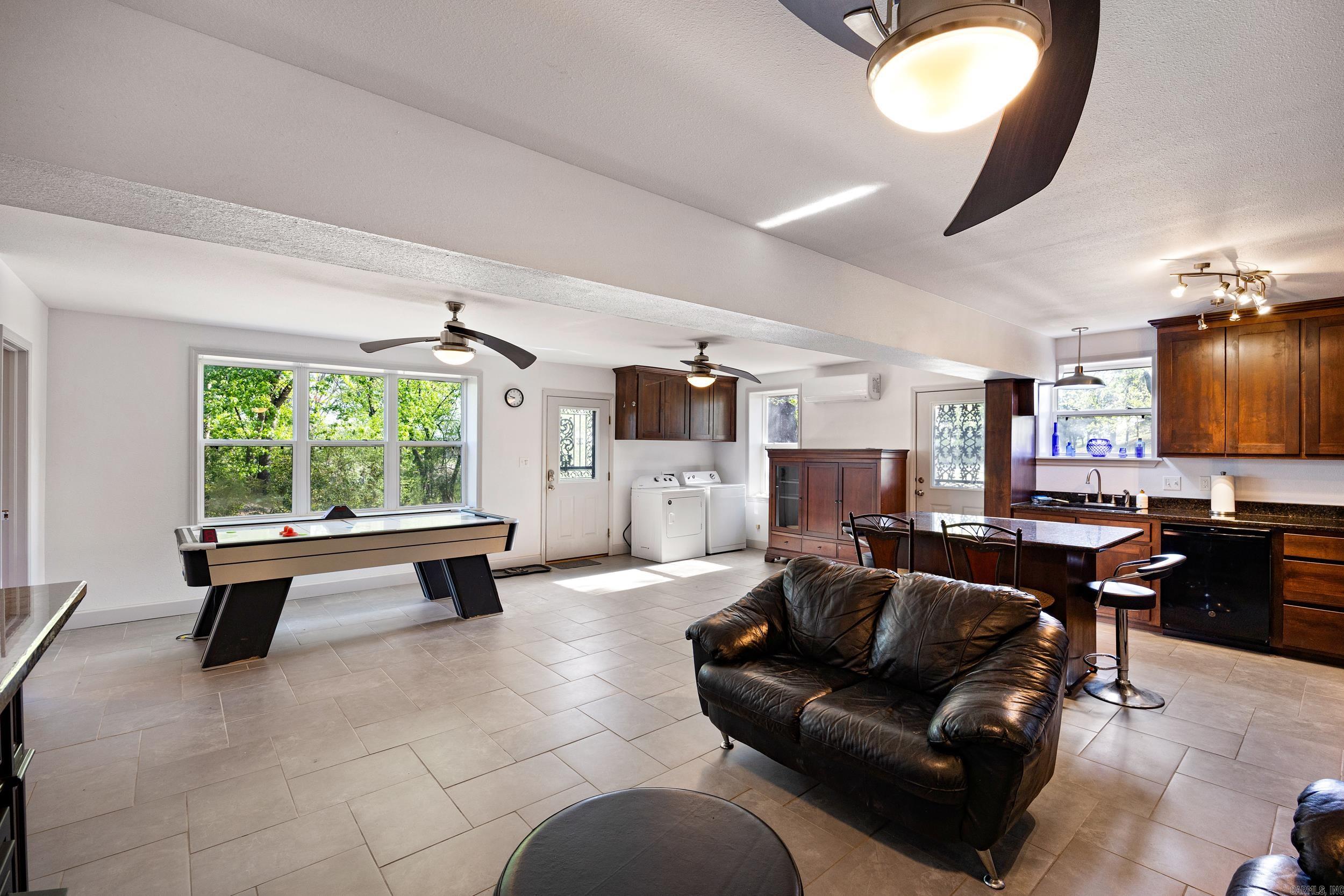 52 W Parish  Subiaco, AR