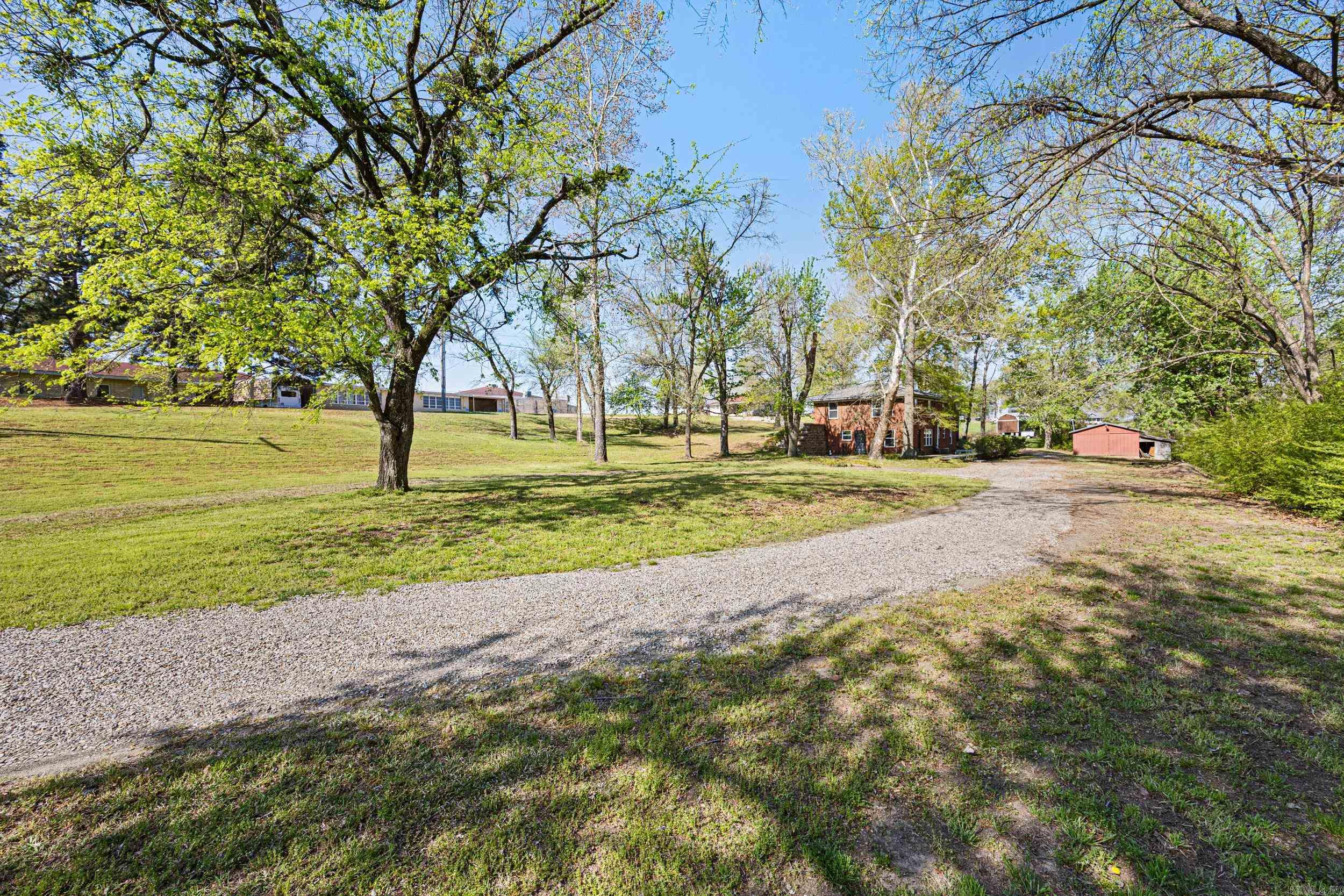 52 W Parish  Subiaco, AR